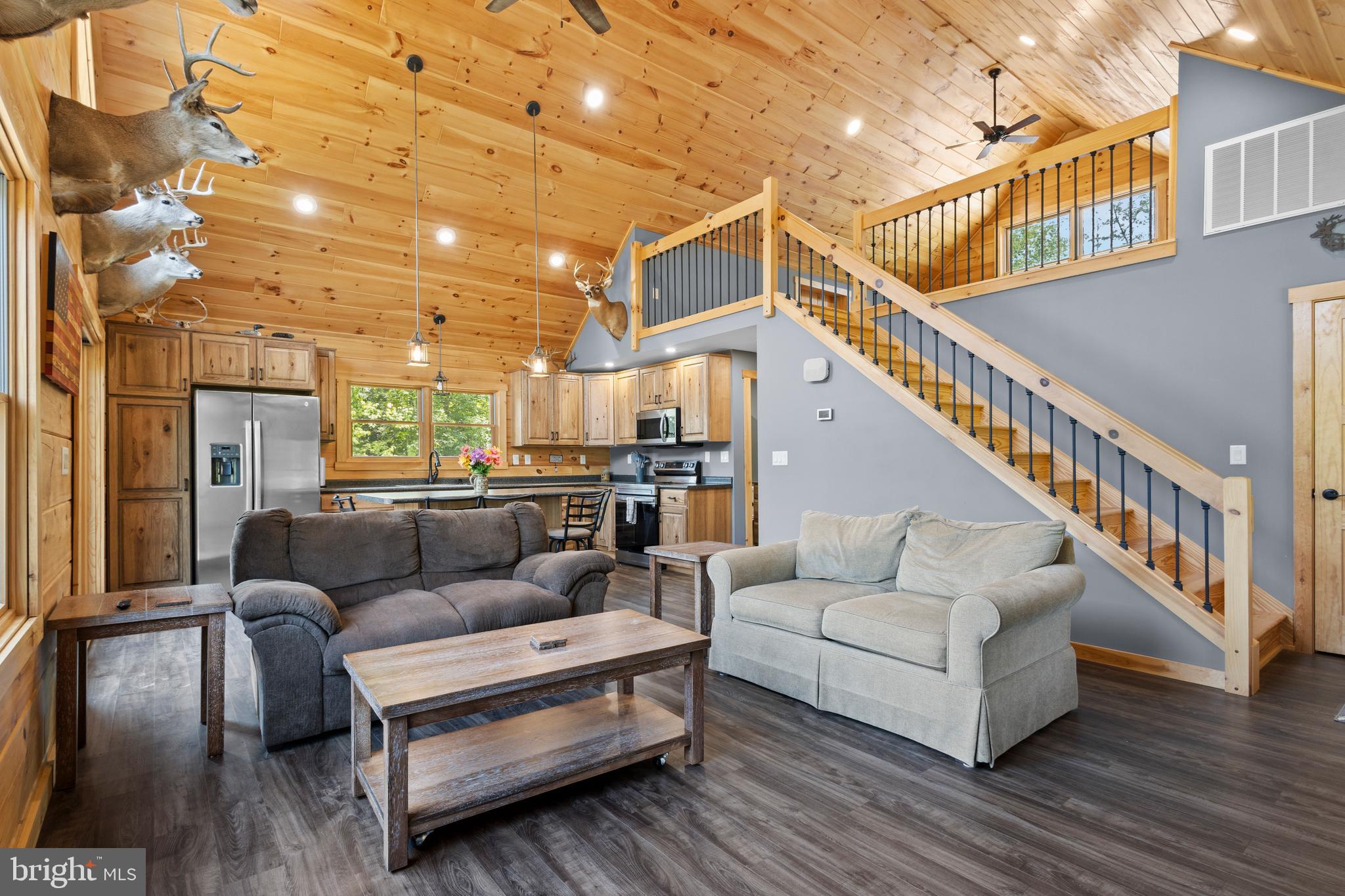 BLUFFS ON THE POTOMAC - Residential