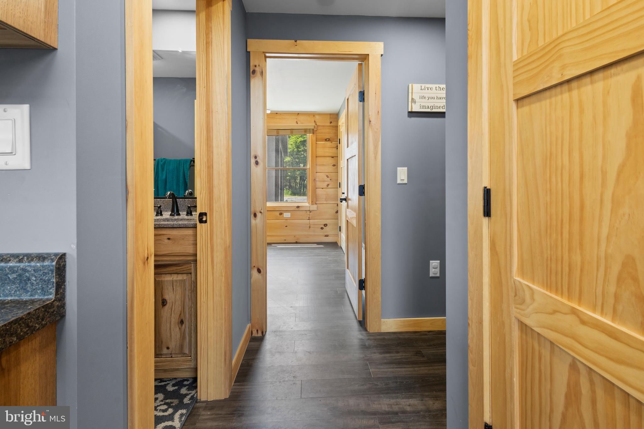 BLUFFS ON THE POTOMAC - Residential