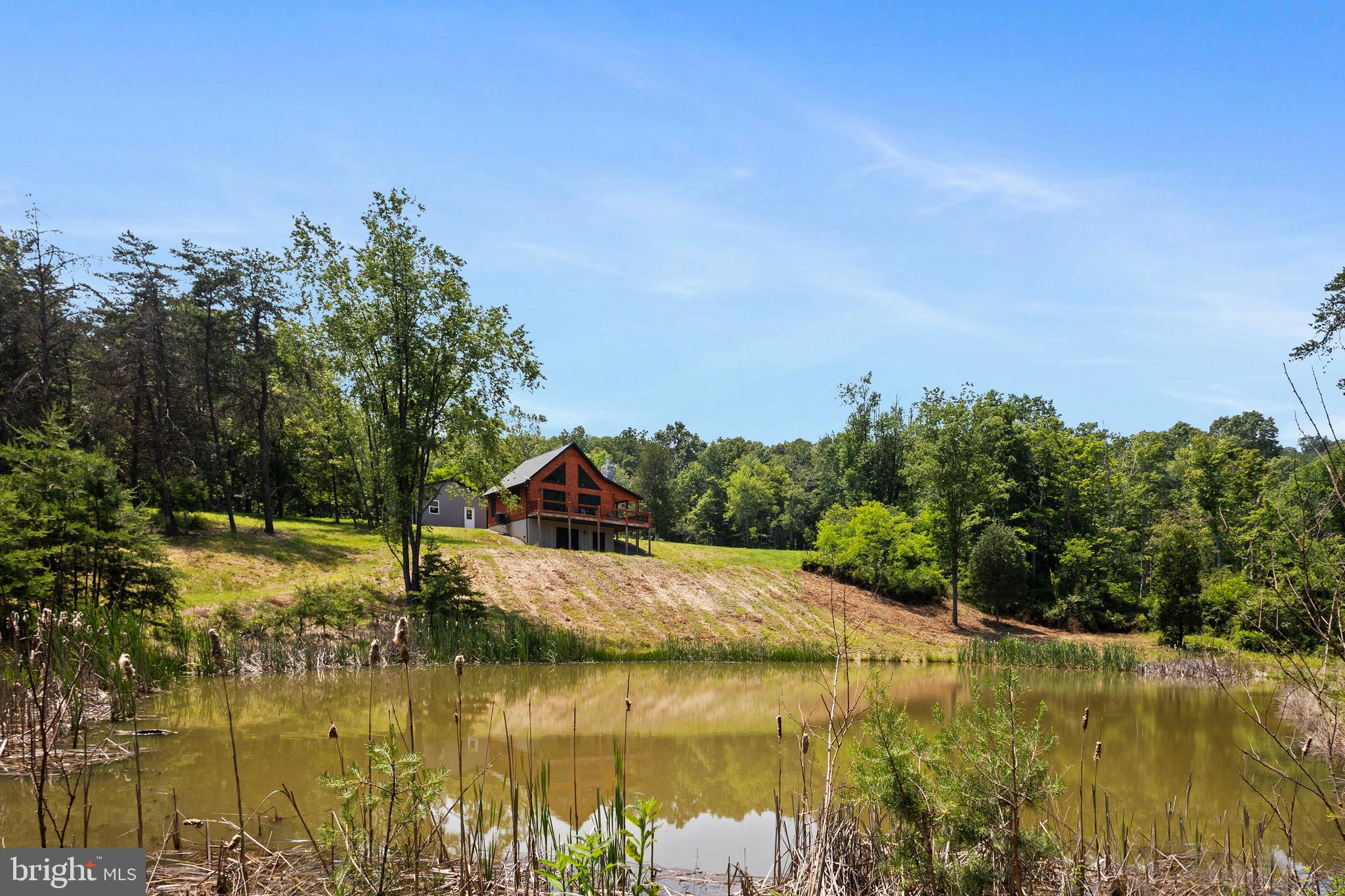 BLUFFS ON THE POTOMAC - Residential