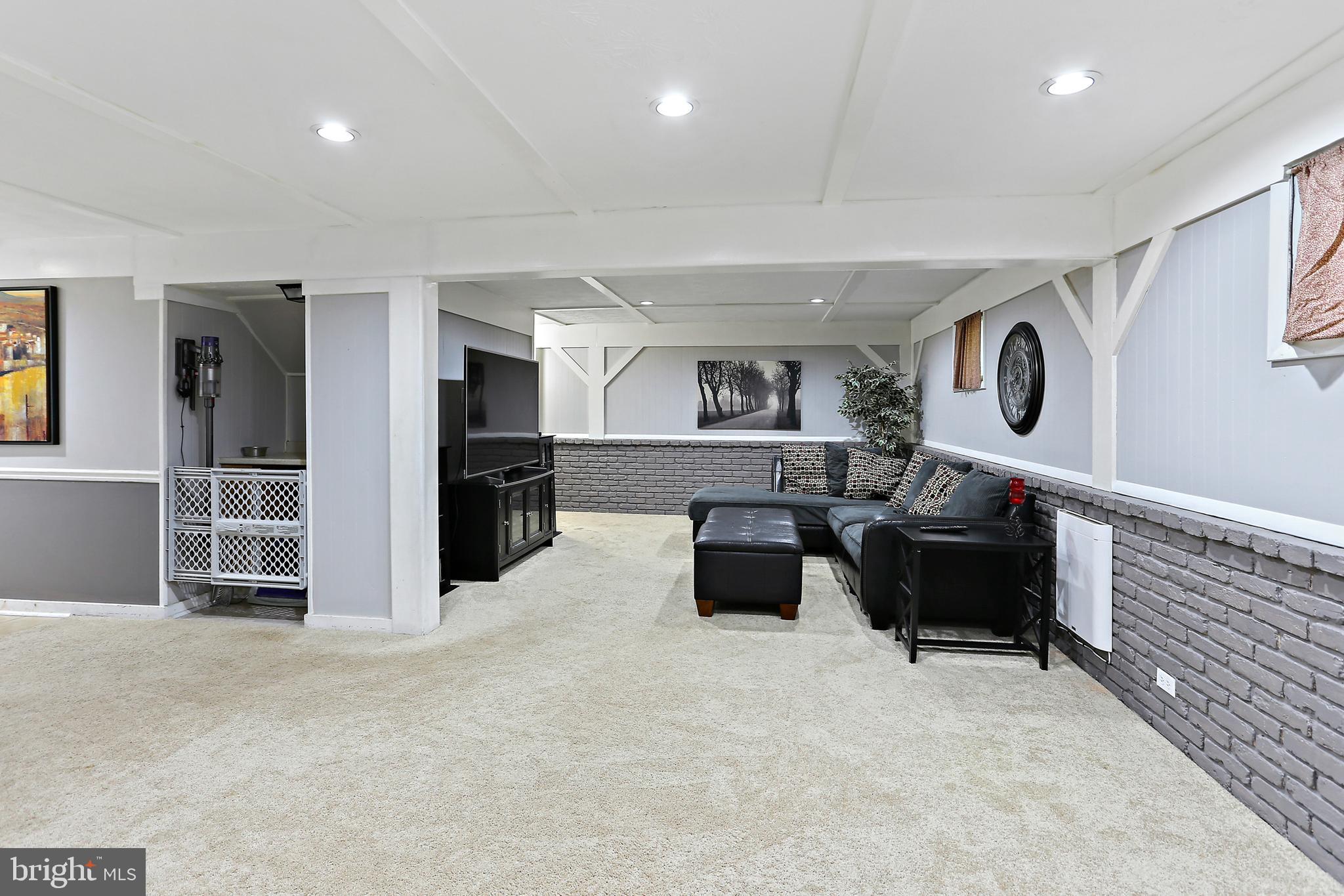 NEW MARKET VIEW - Residential