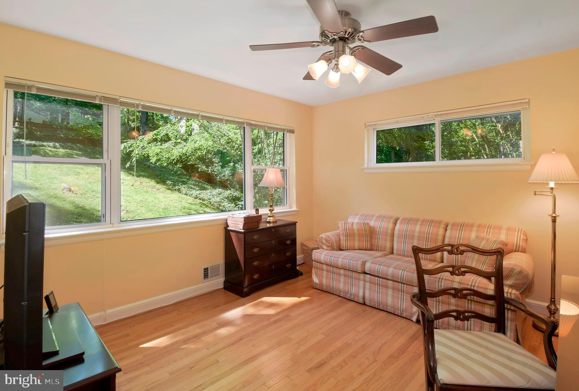 STRATFORD HILLS - Residential