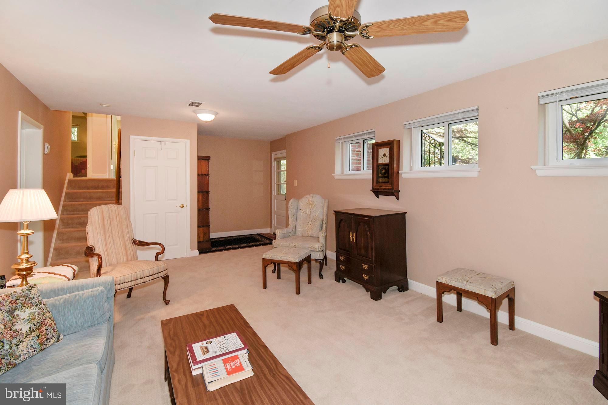 STRATFORD HILLS - Residential