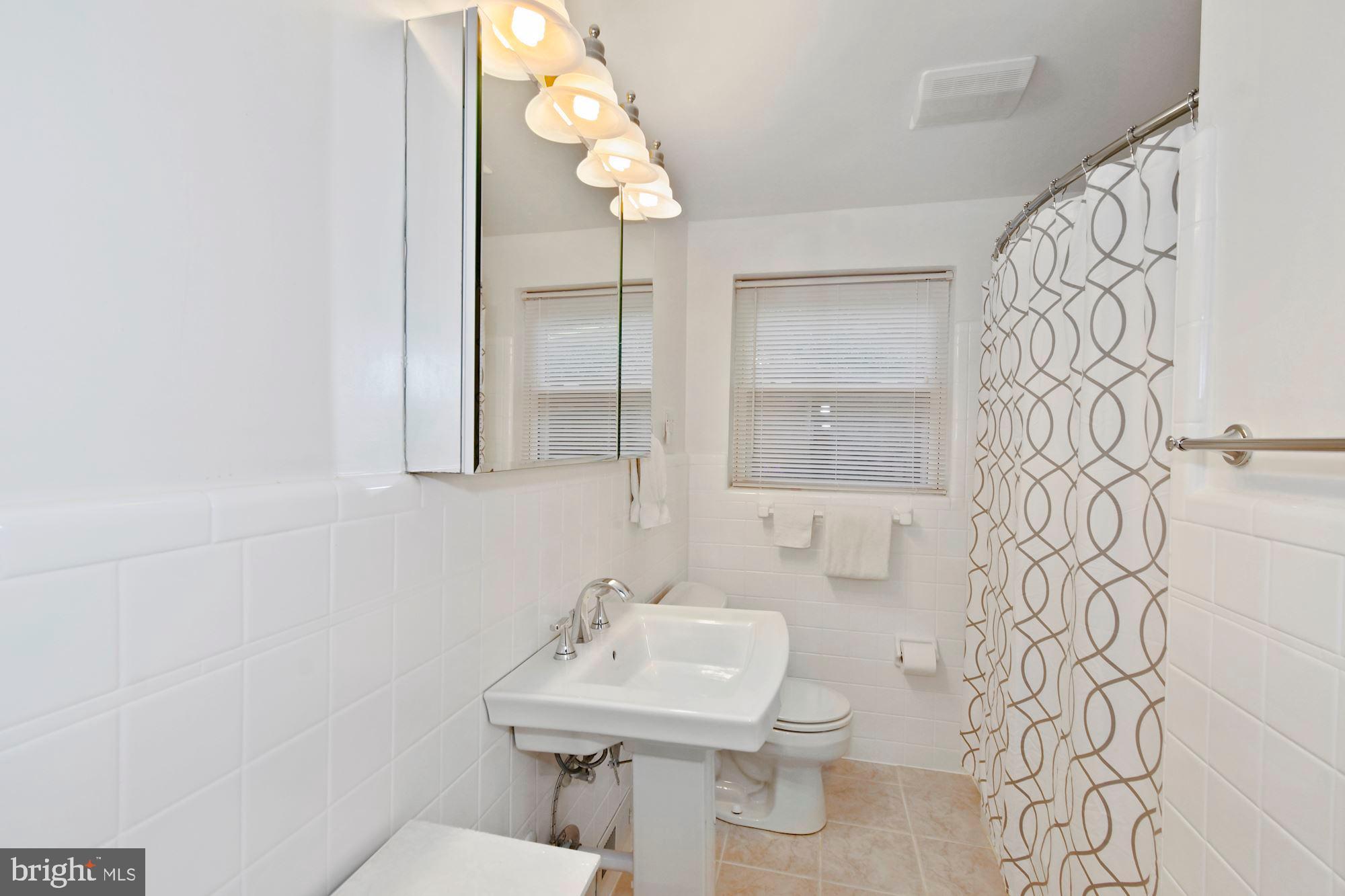 STRATFORD HILLS - Residential