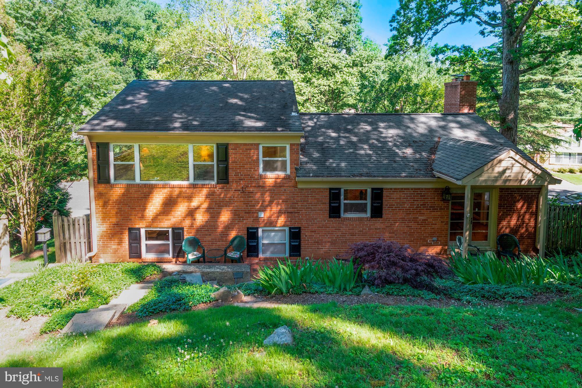 STRATFORD HILLS - Residential