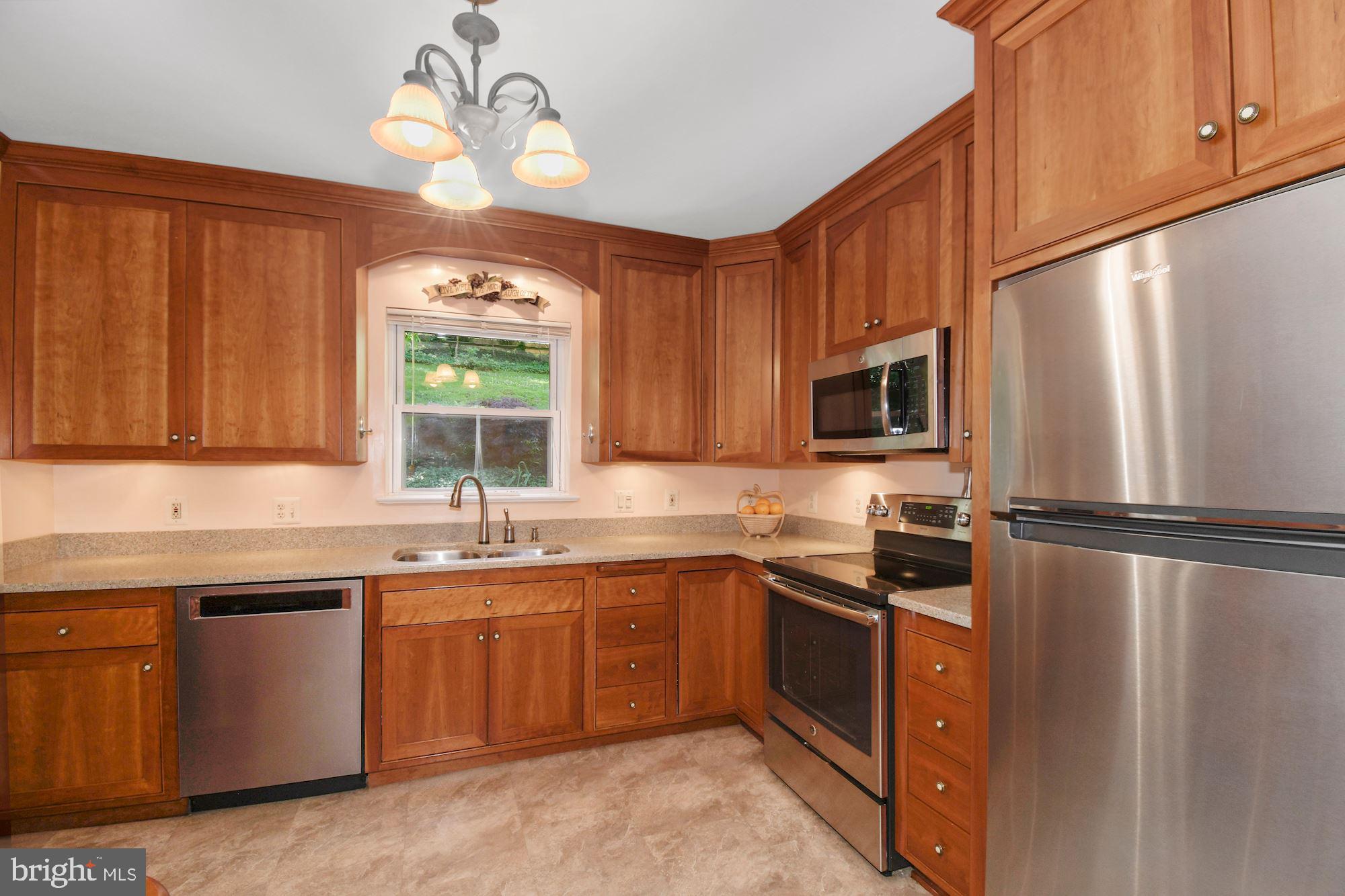 STRATFORD HILLS - Residential