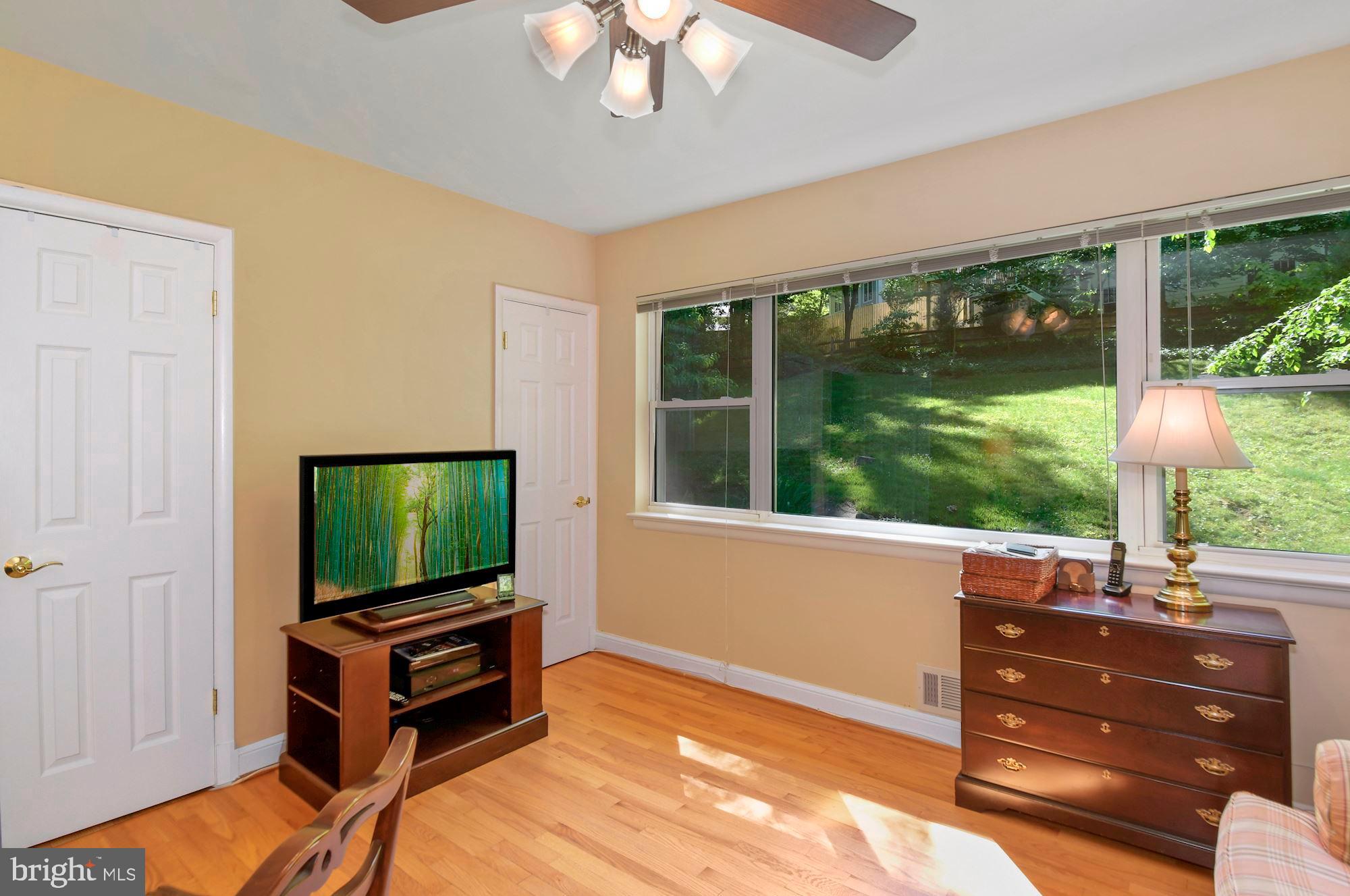 STRATFORD HILLS - Residential