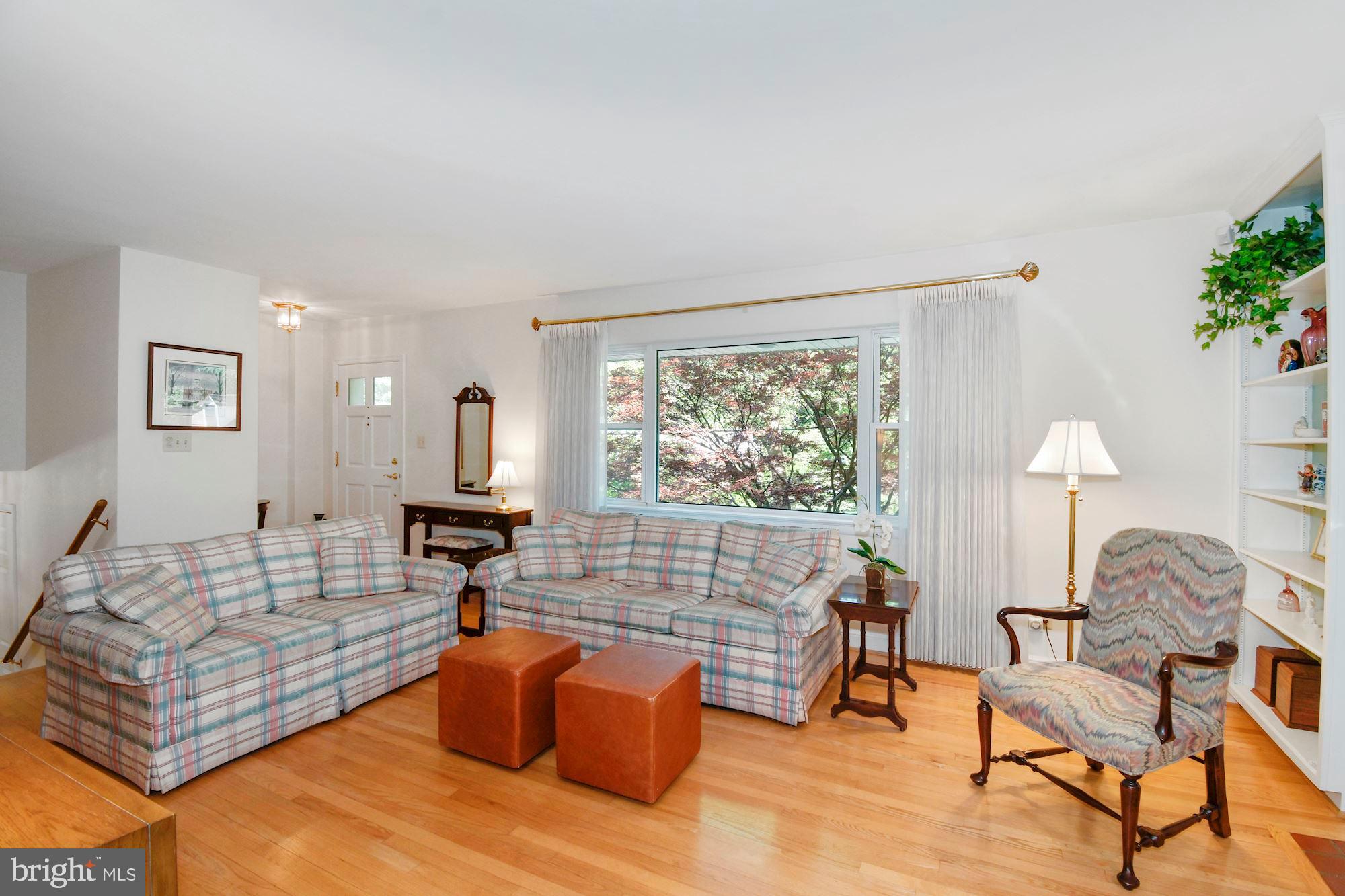 STRATFORD HILLS - Residential