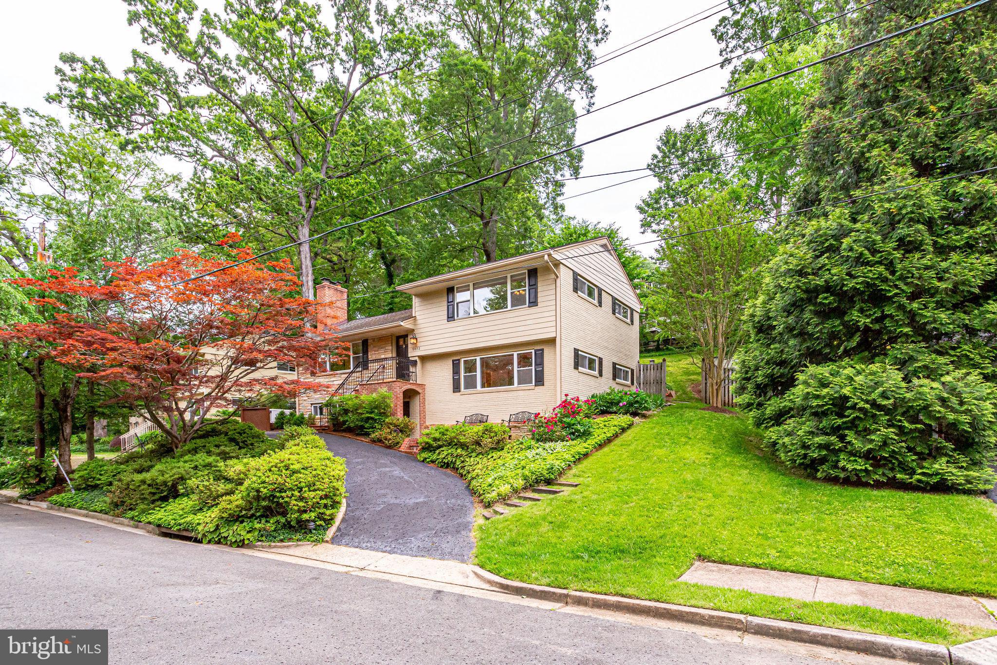 STRATFORD HILLS - Residential