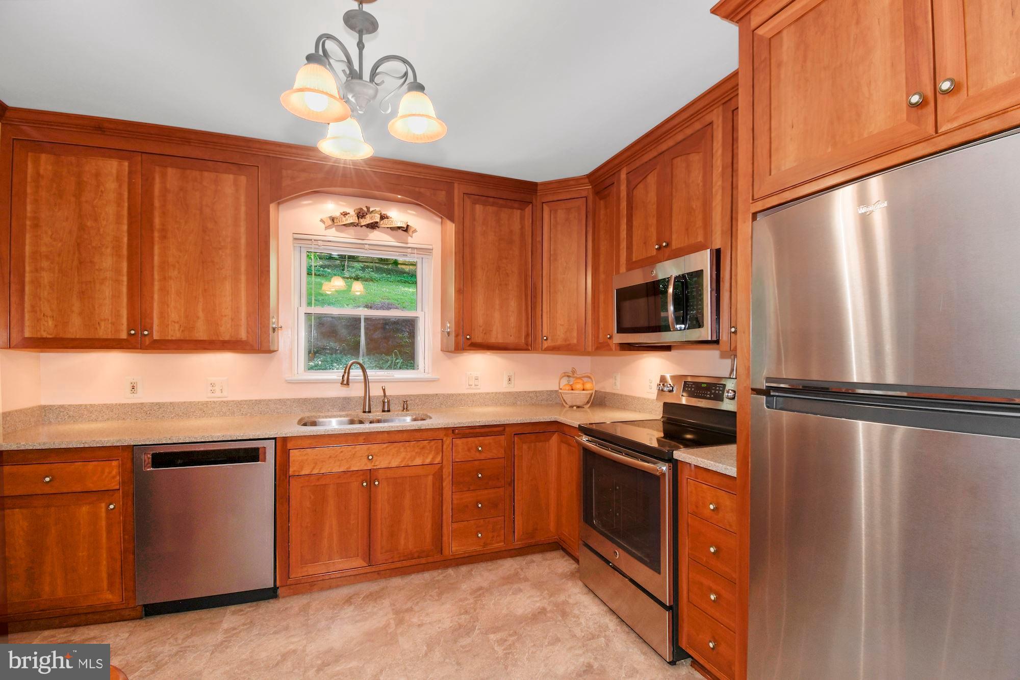 STRATFORD HILLS - Residential