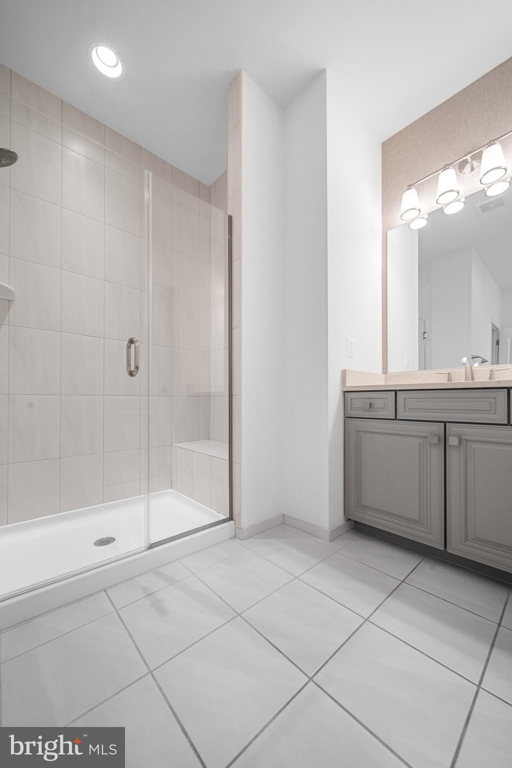 BRAMBLETON - Residential Lease