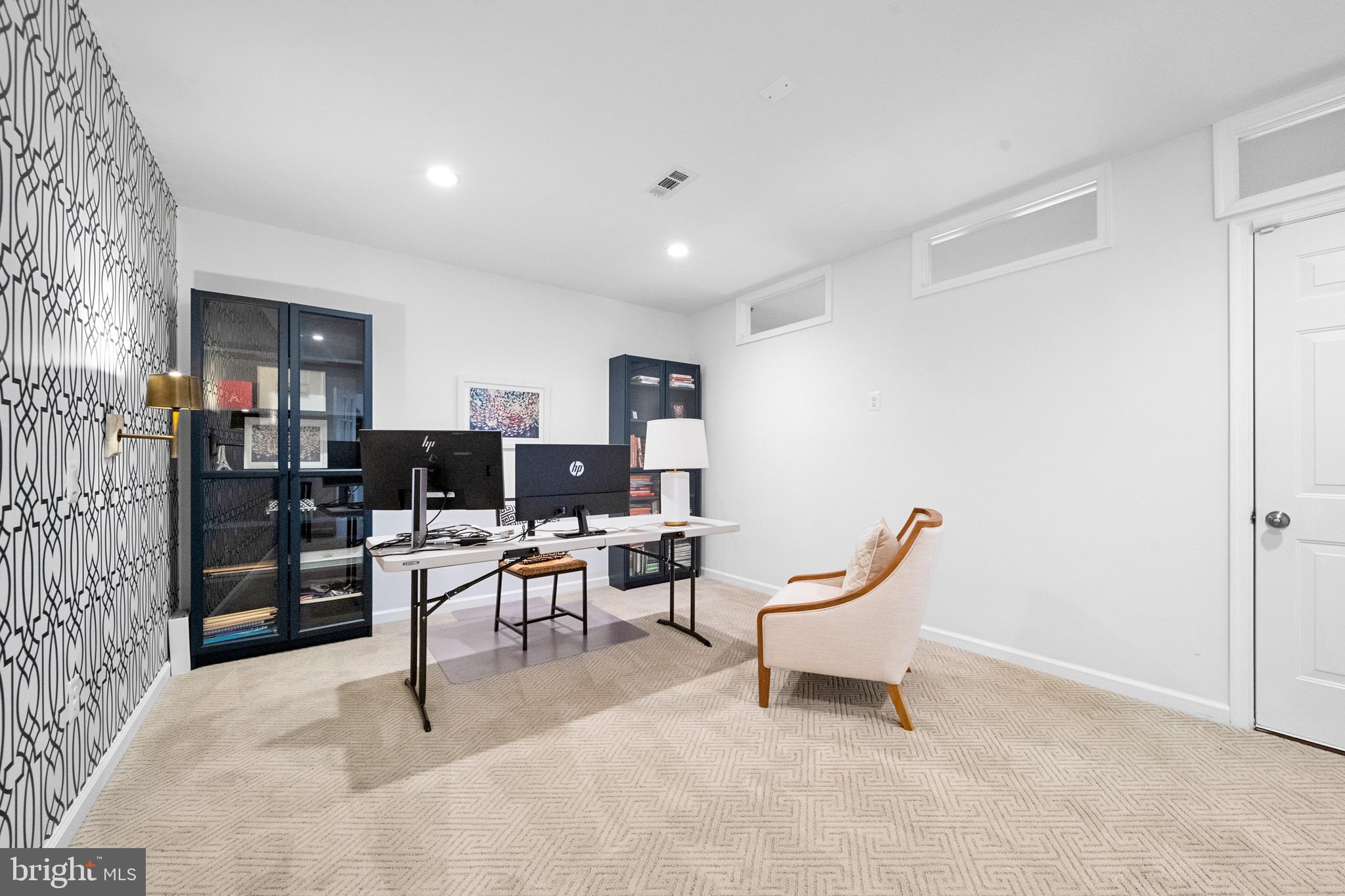 BRAMBLETON - Residential Lease