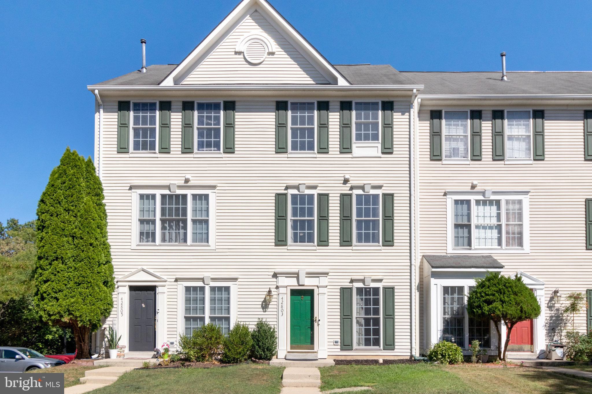 SOUTH RIDING - Residential