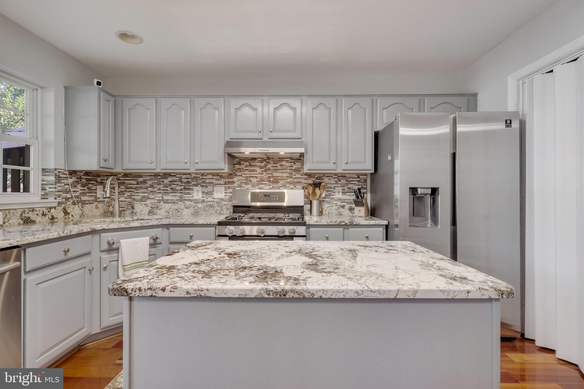 SOUTH RIDING - Residential