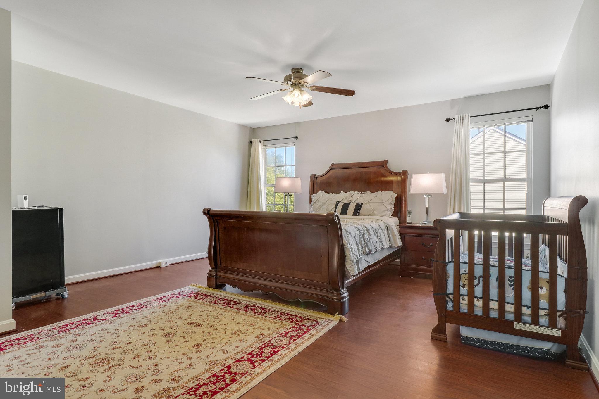 SOUTH RIDING - Residential