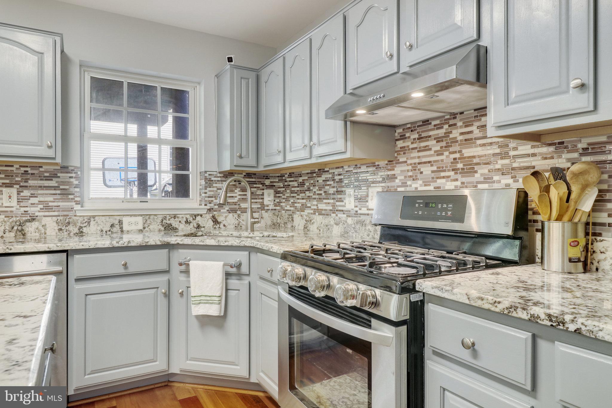 SOUTH RIDING - Residential