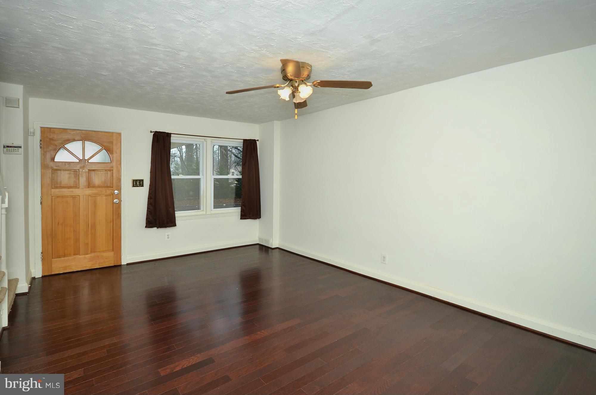 FLANNERY LANE - Residential