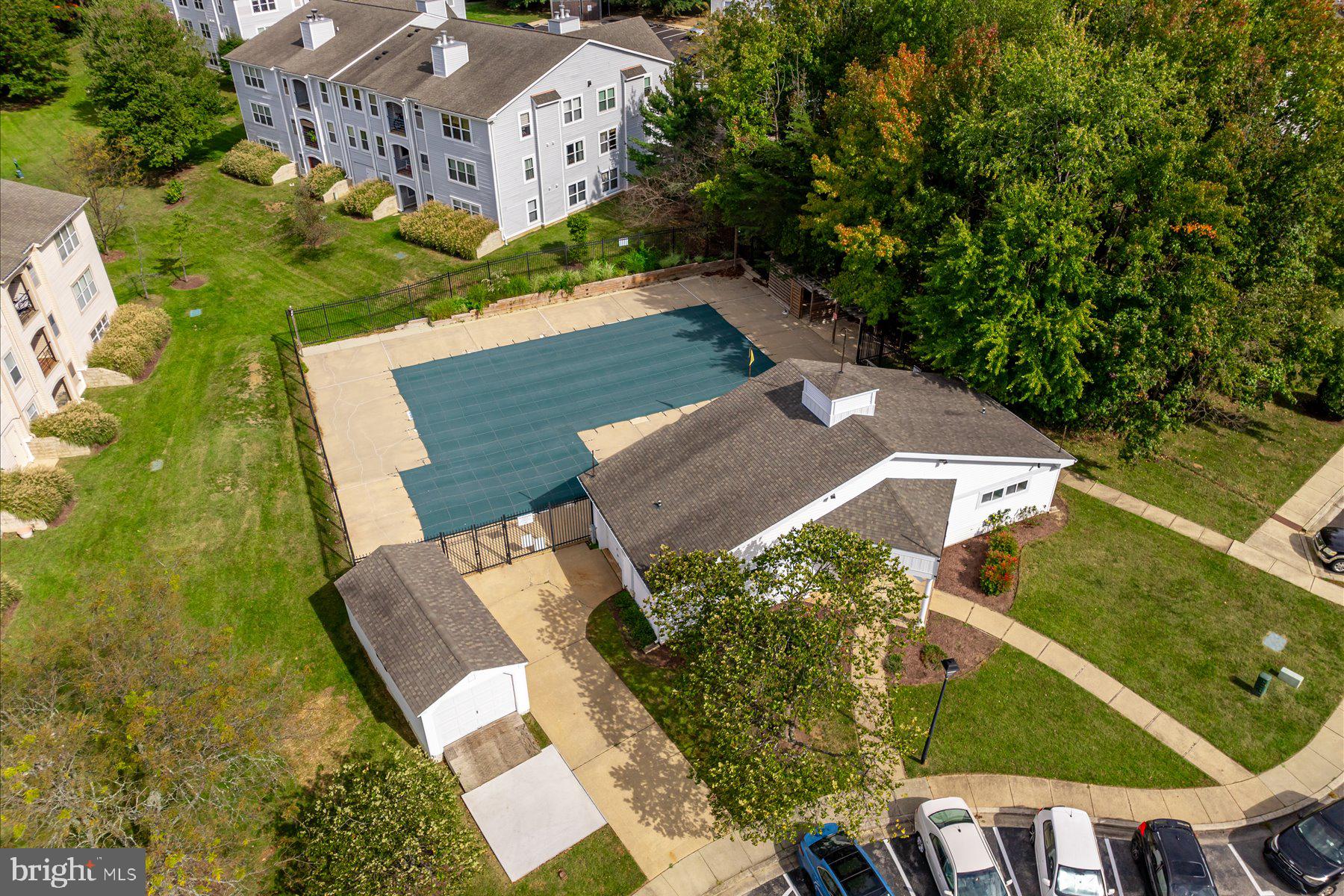 ANNAPOLIS OVERLOOK - Residential