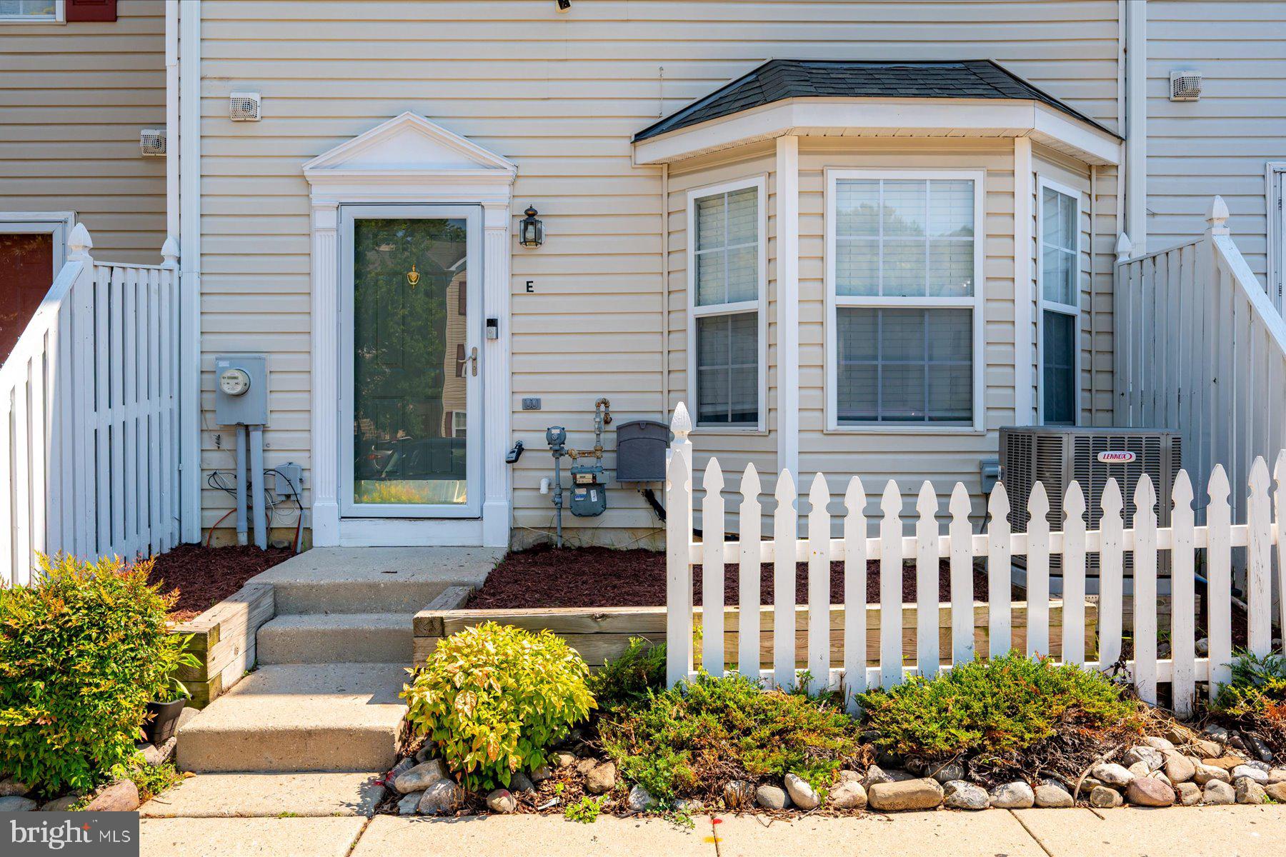 ANNAPOLIS OVERLOOK - Residential