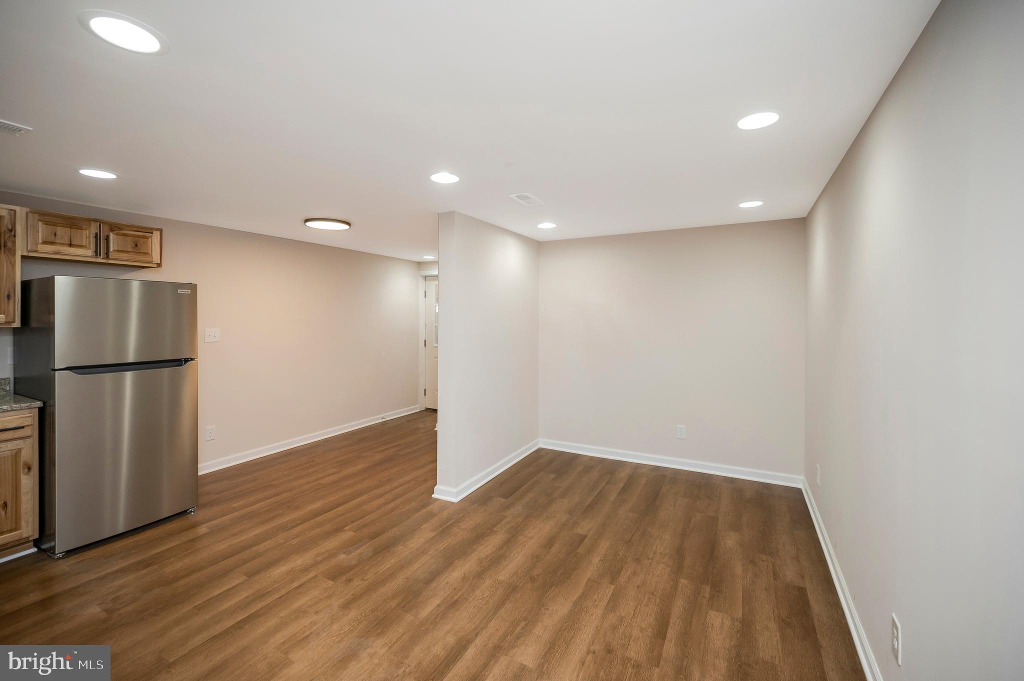 LITTLE ACRES - Residential