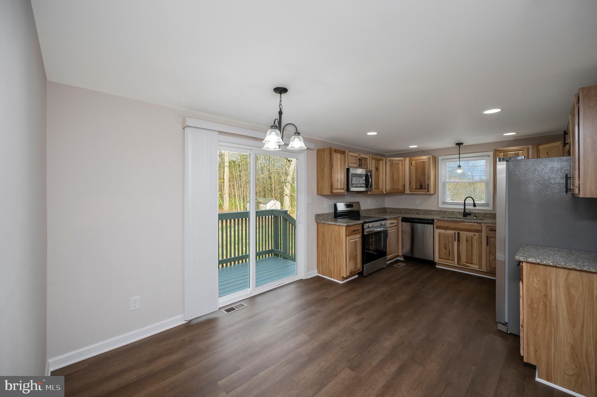 LITTLE ACRES - Residential