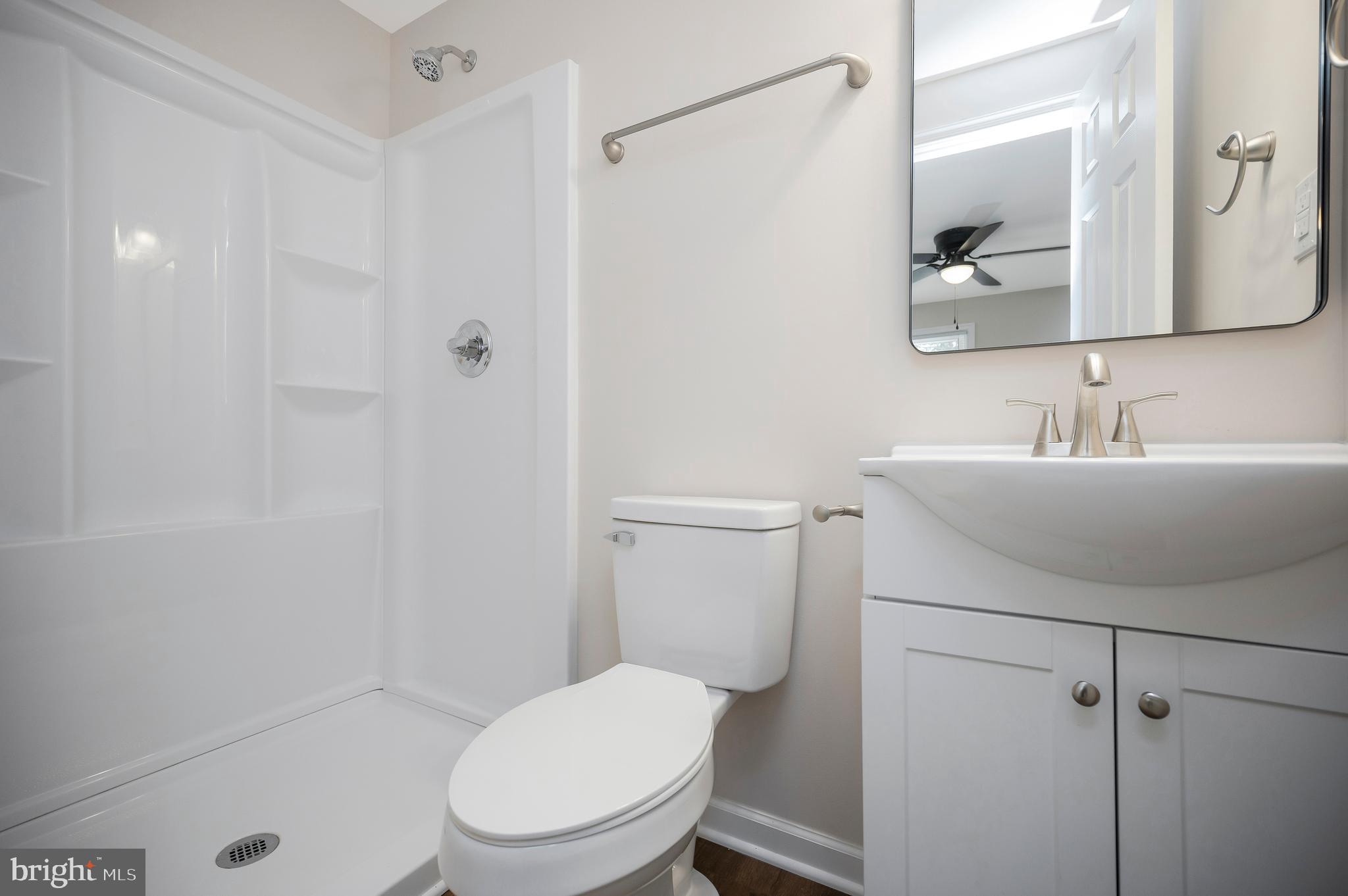 LITTLE ACRES - Residential