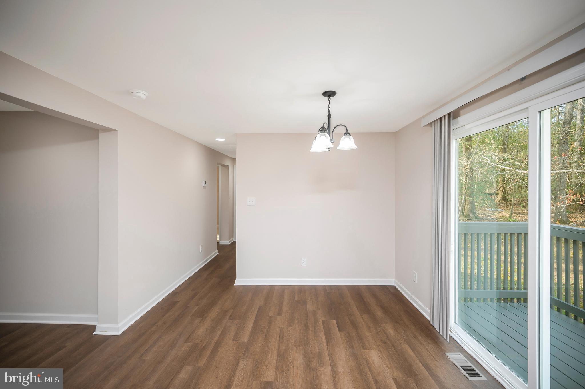 LITTLE ACRES - Residential