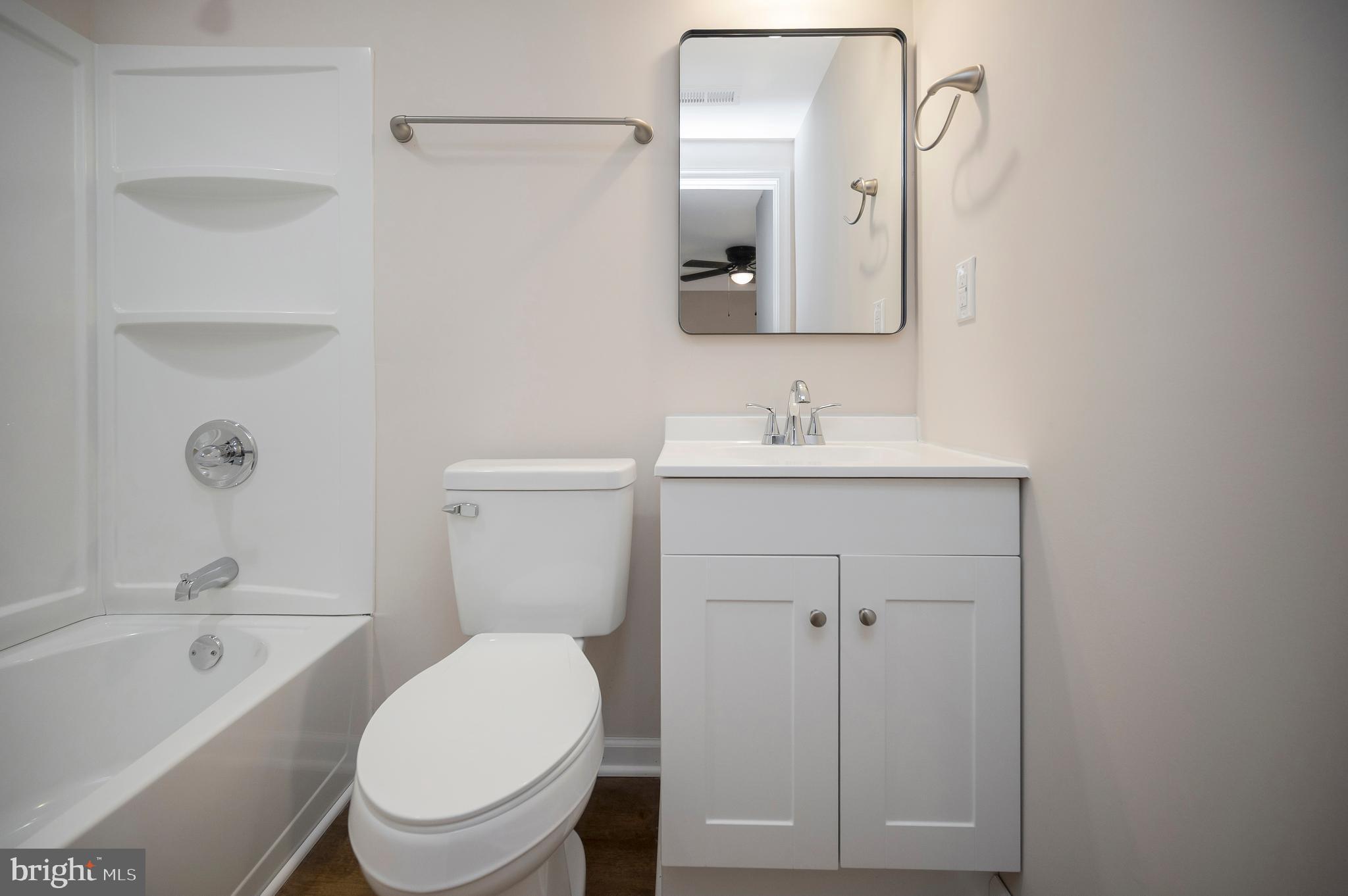 LITTLE ACRES - Residential