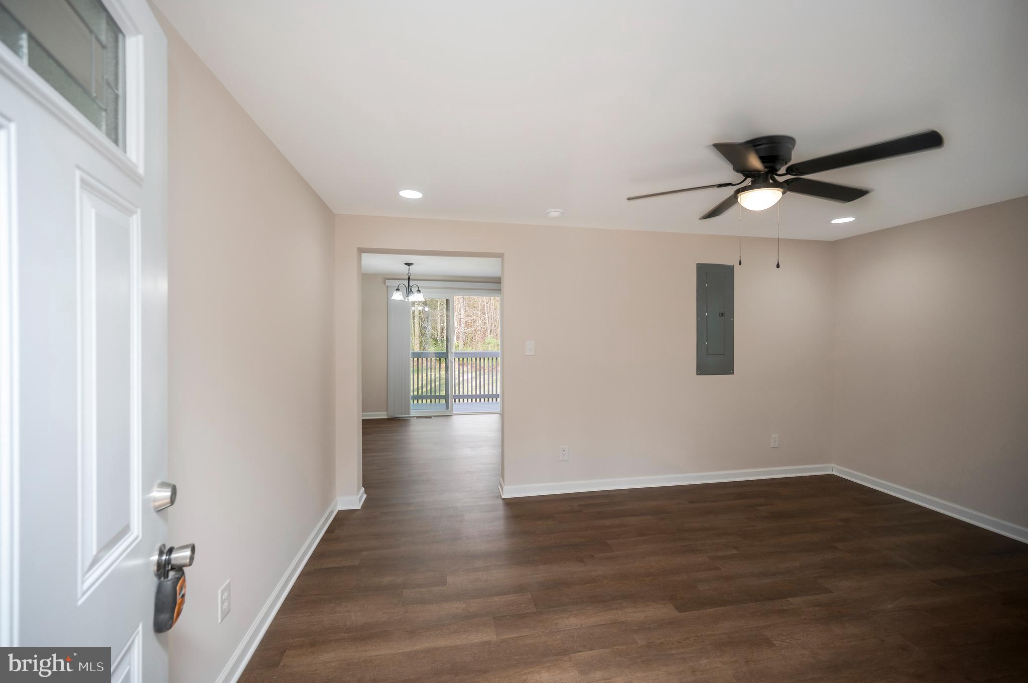 LITTLE ACRES - Residential