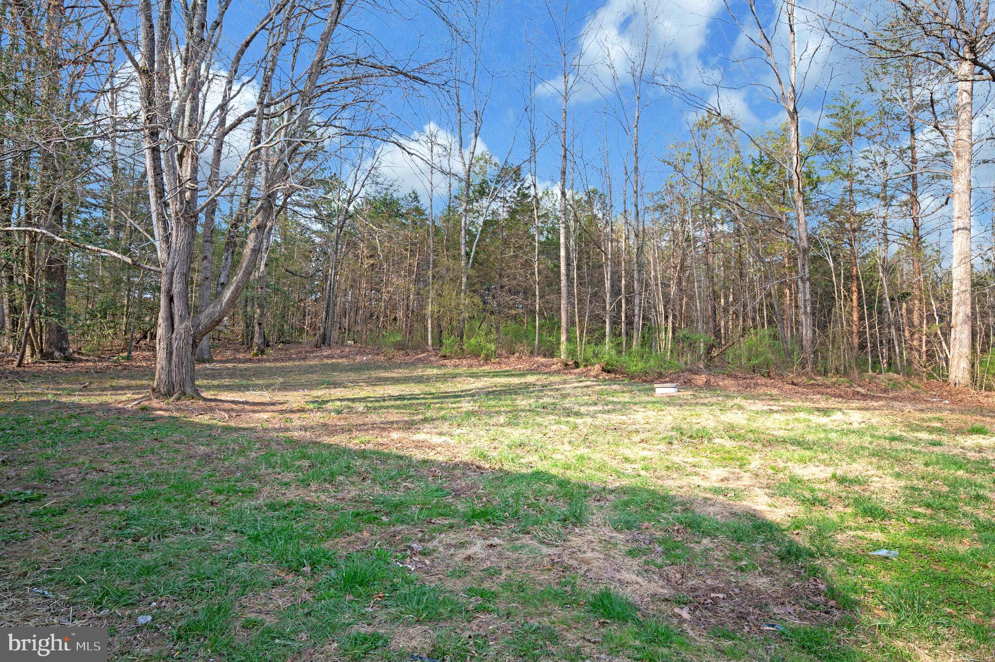 LITTLE ACRES - Residential