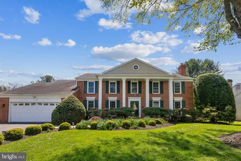 15012 Carry Back Drive, North Potomac, MD MLS: MDMC2174364