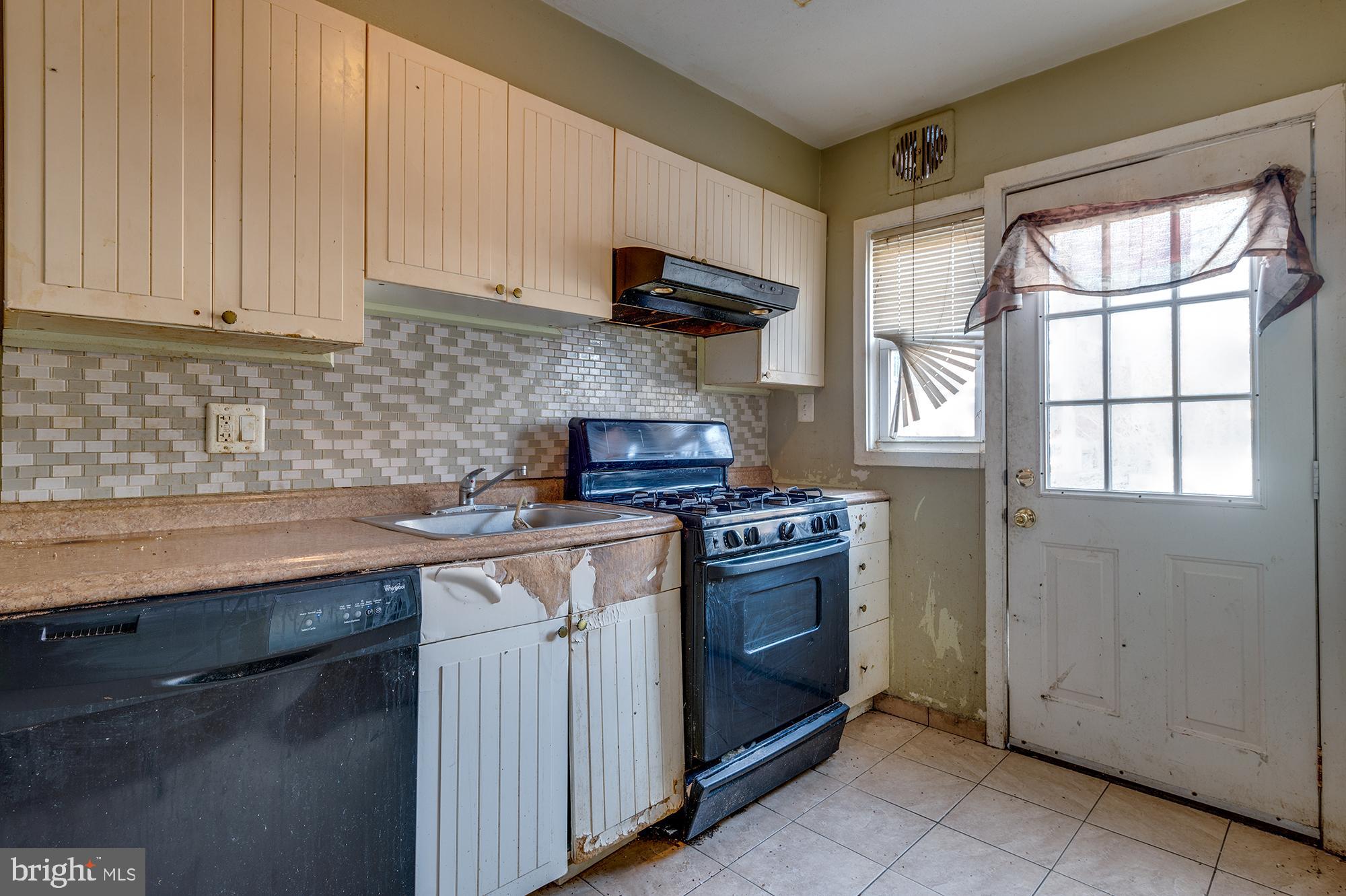 WEST INVERNESS - Residential