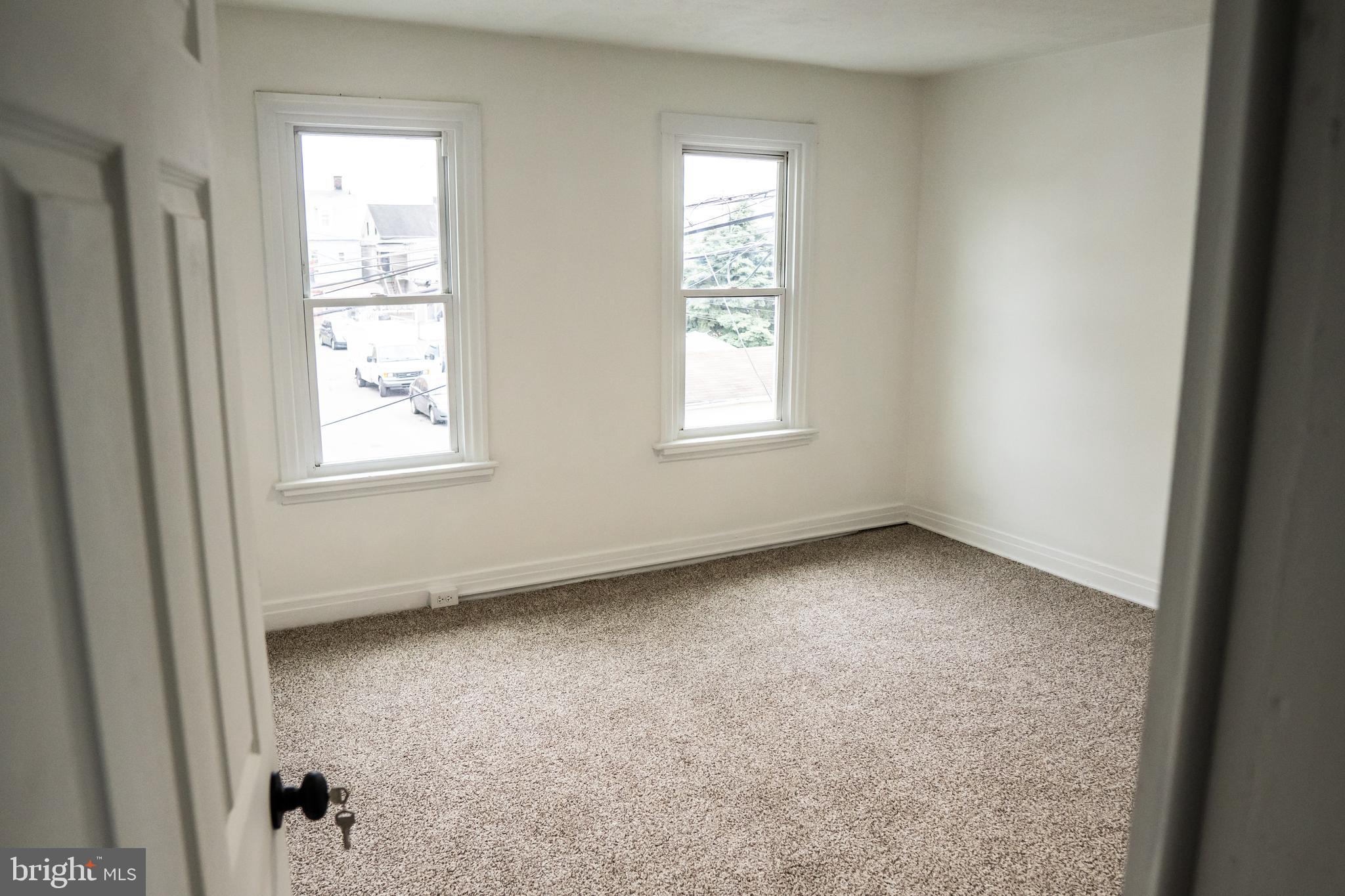 LEBANON CITY - Residential