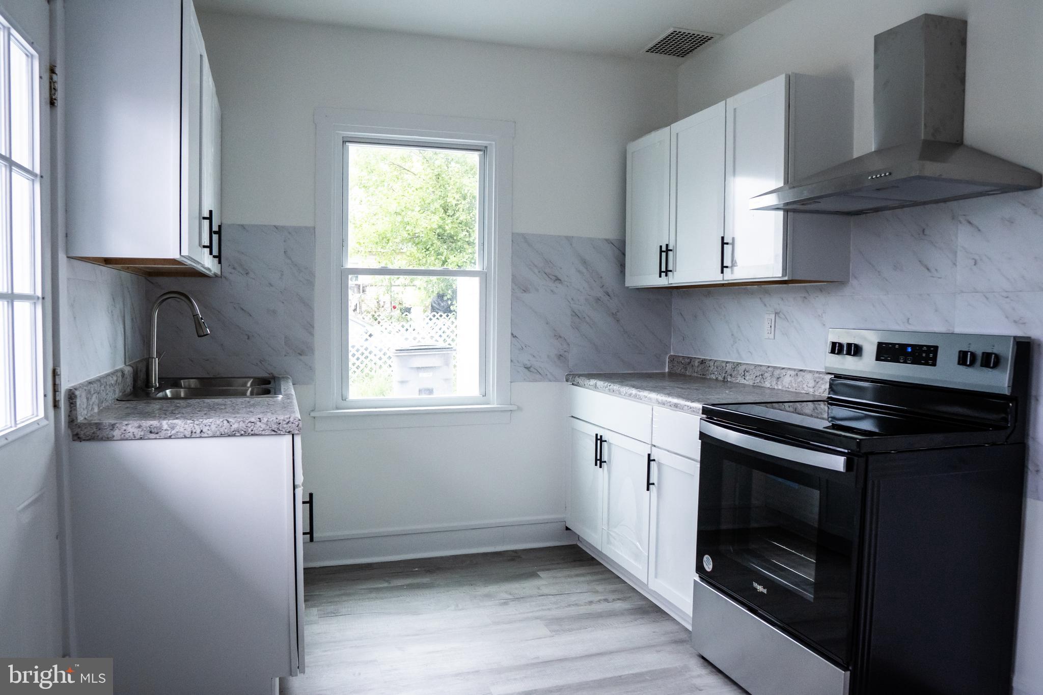 LEBANON CITY - Residential