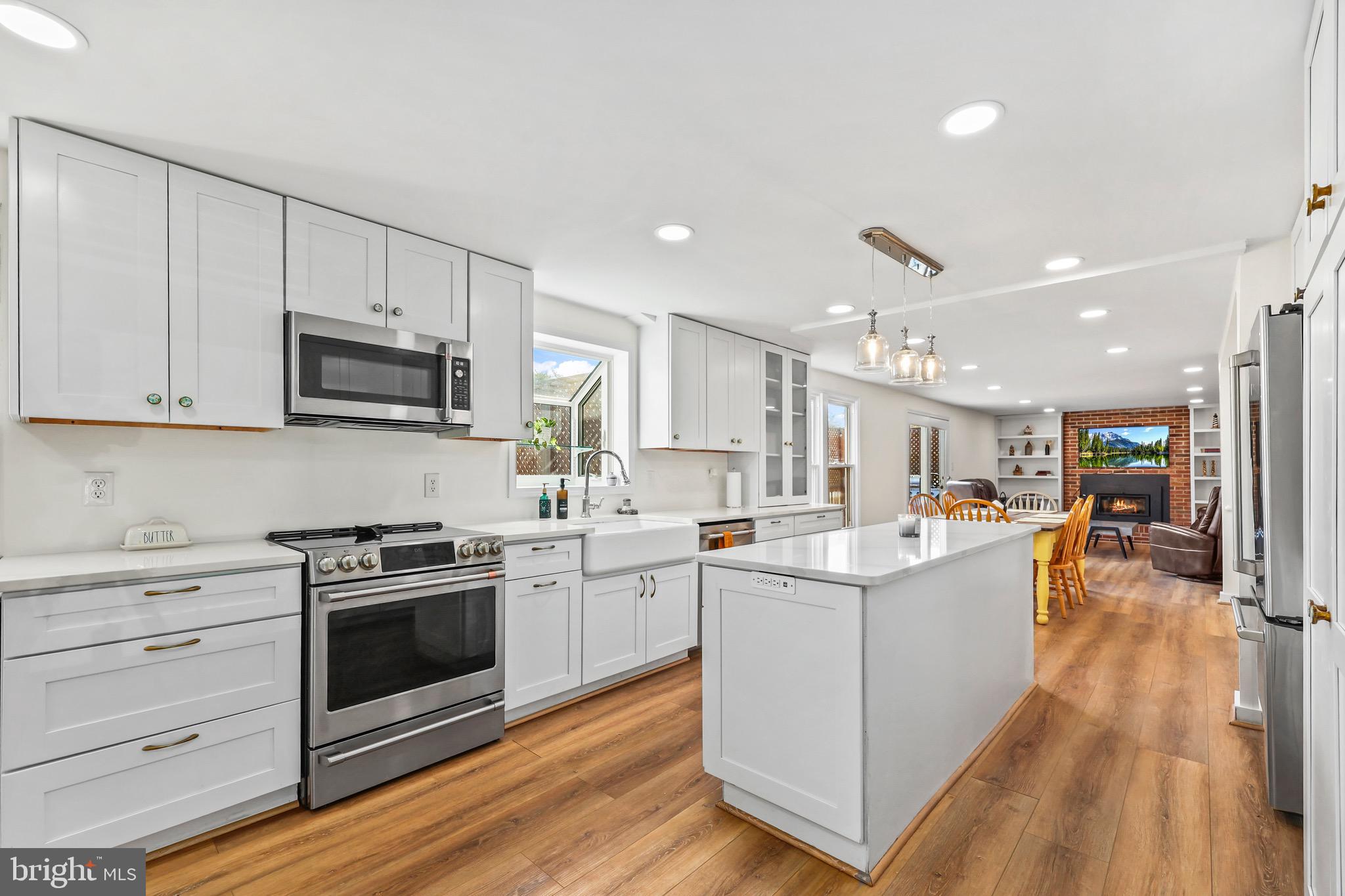 XANADU ESTATES - Residential