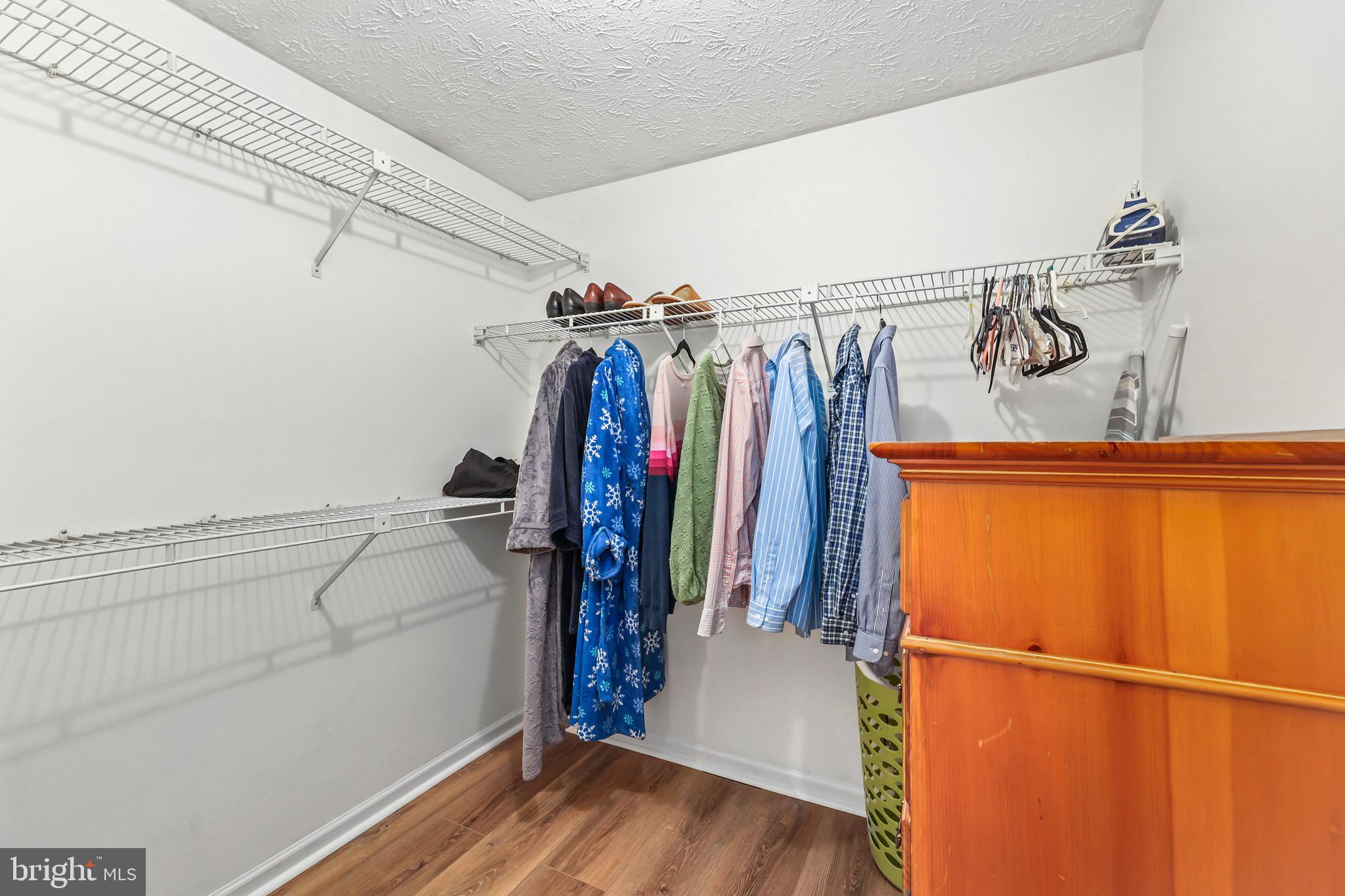 XANADU ESTATES - Residential