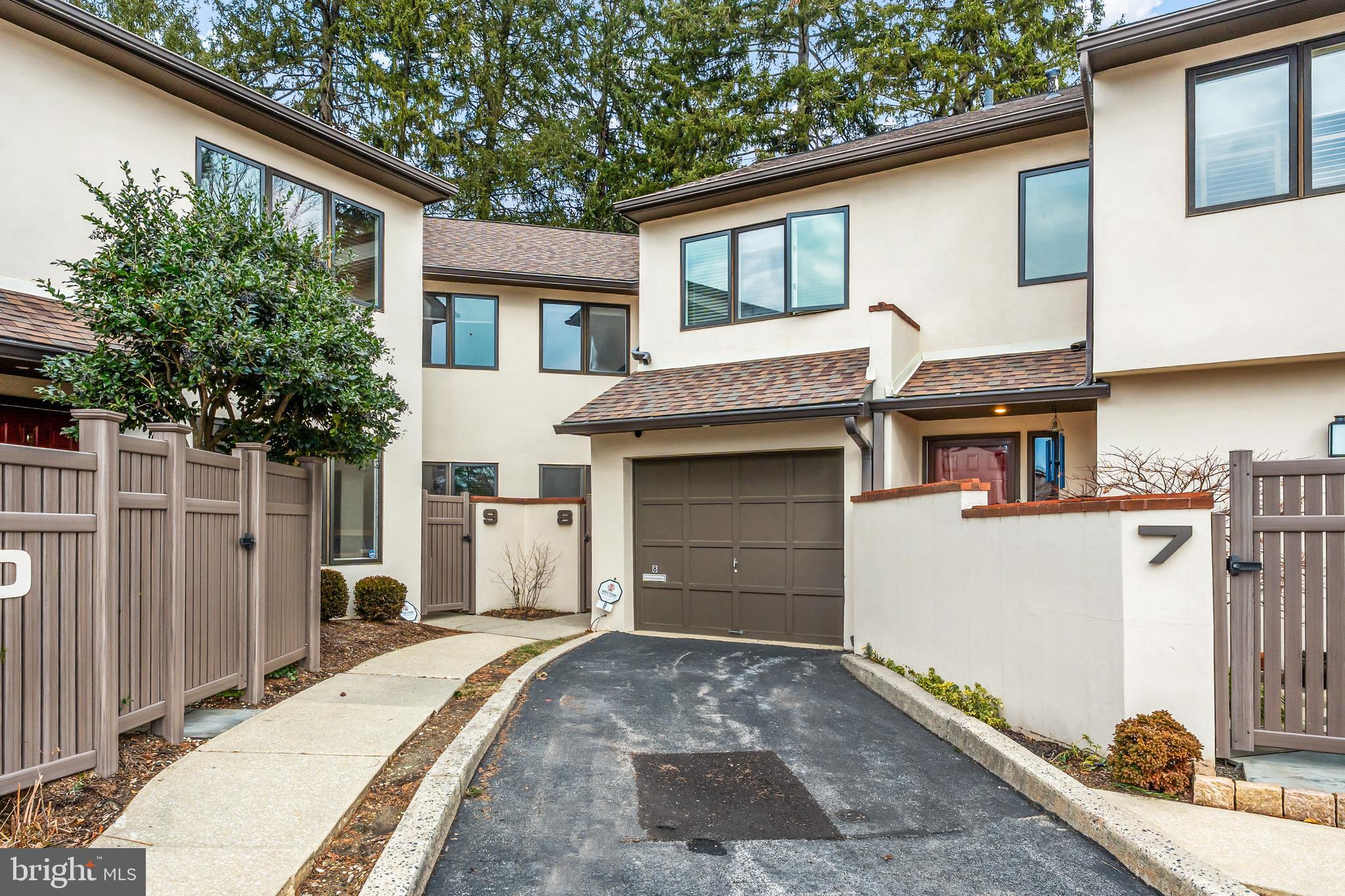 BRYN MAWR - Residential