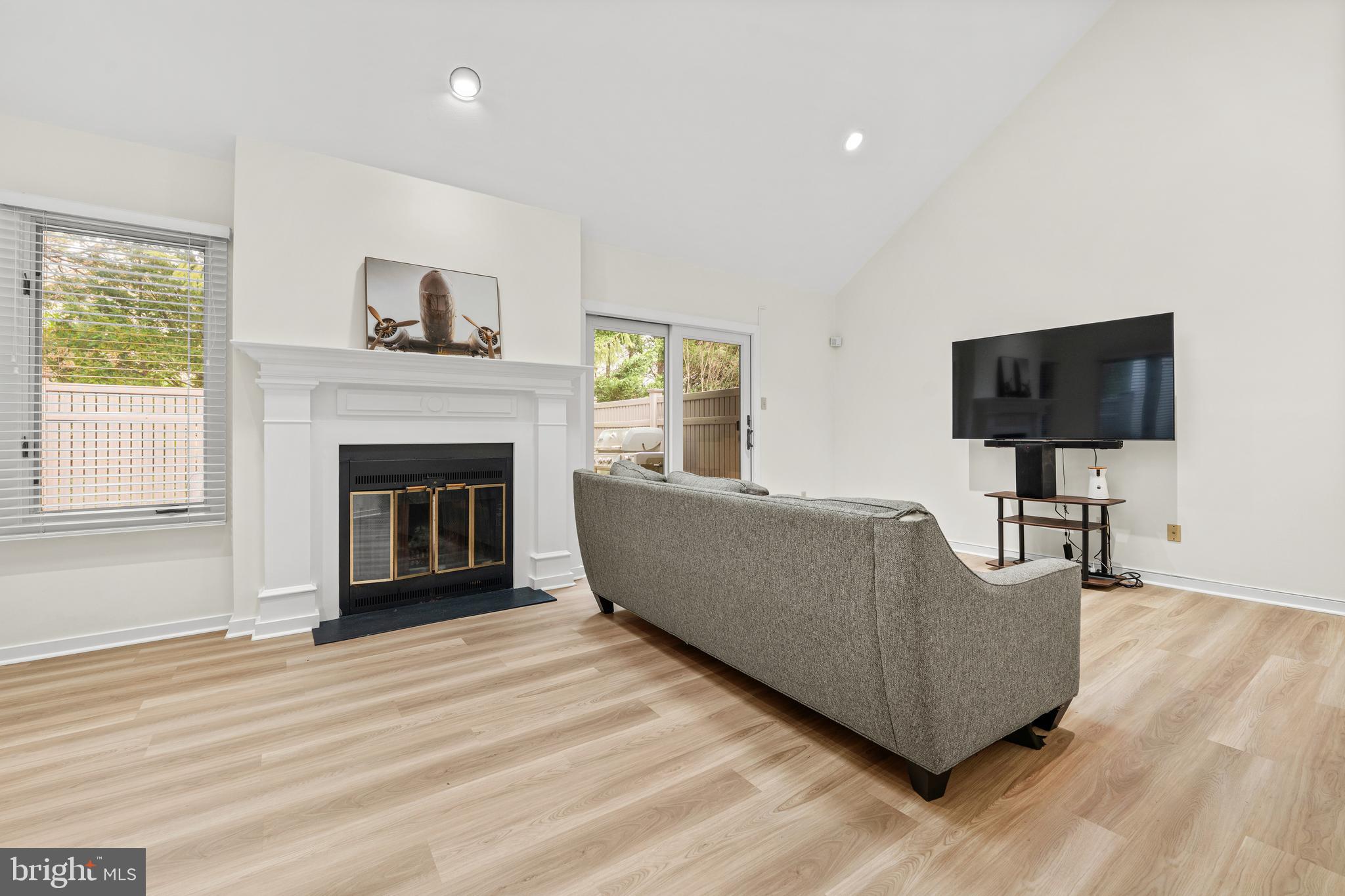 BRYN MAWR - Residential