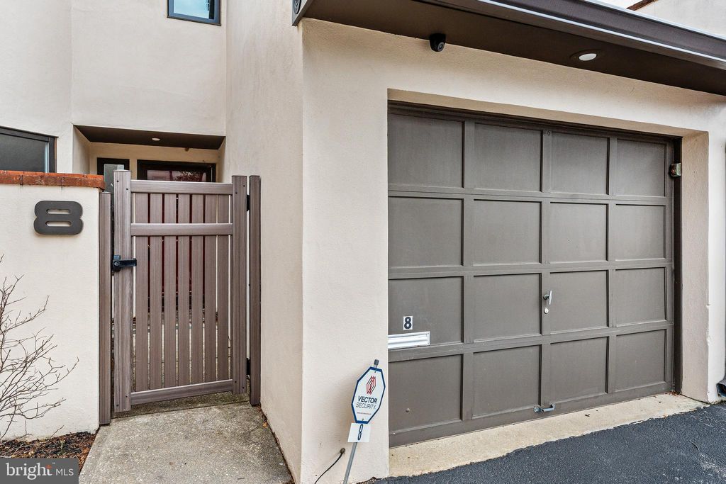 Photo of 138 Montrose Avenue #8, BRYN MAWR, PA 19010 (MLS # PADE2101836)