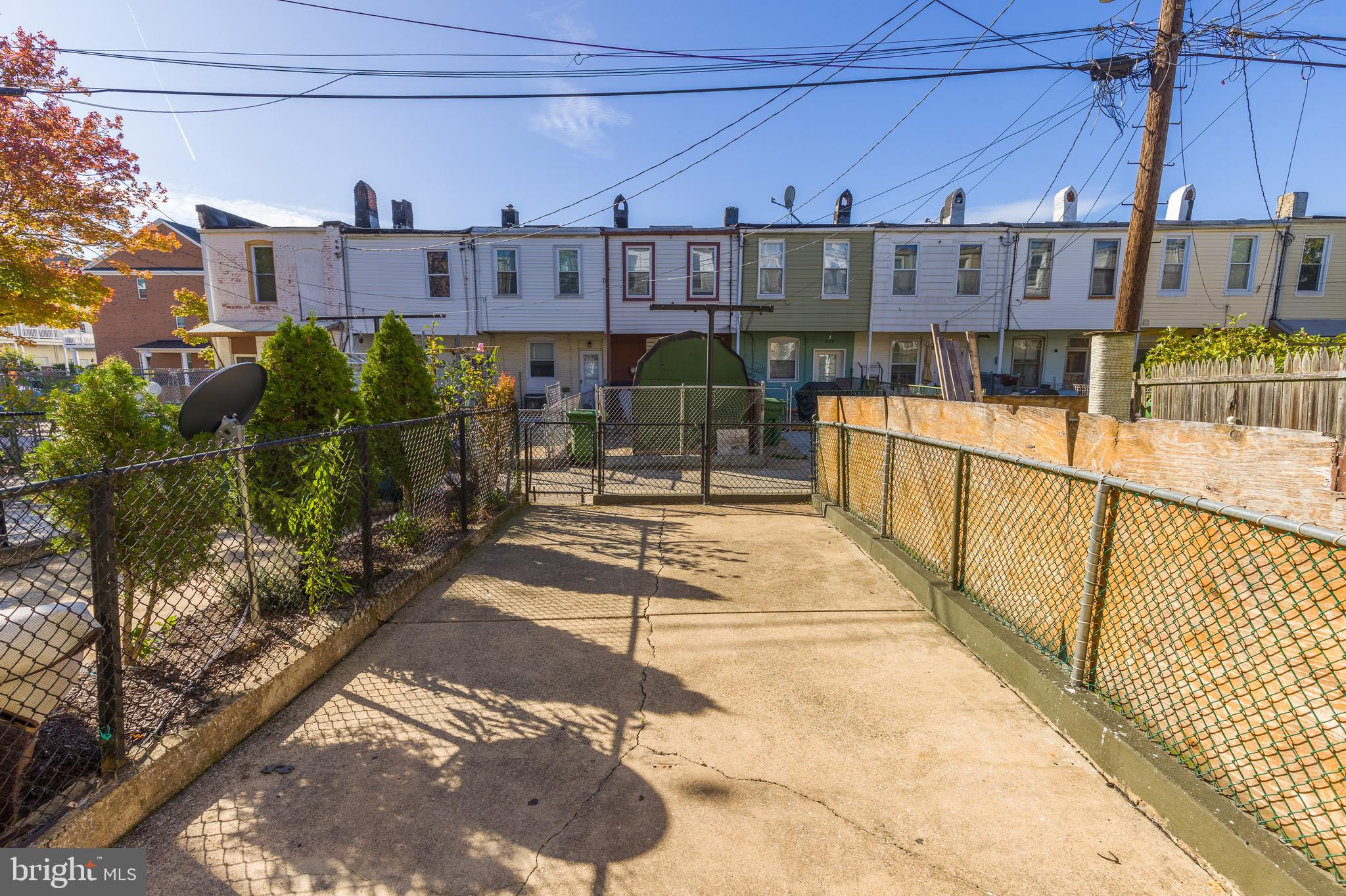 GREEKTOWN - Residential