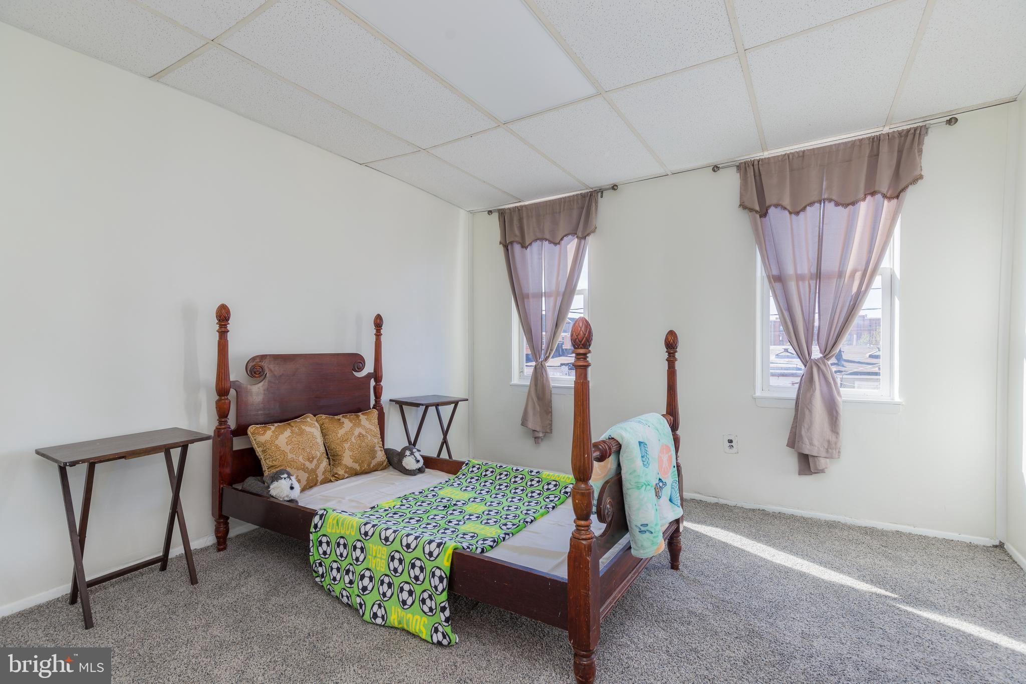 GREEKTOWN - Residential