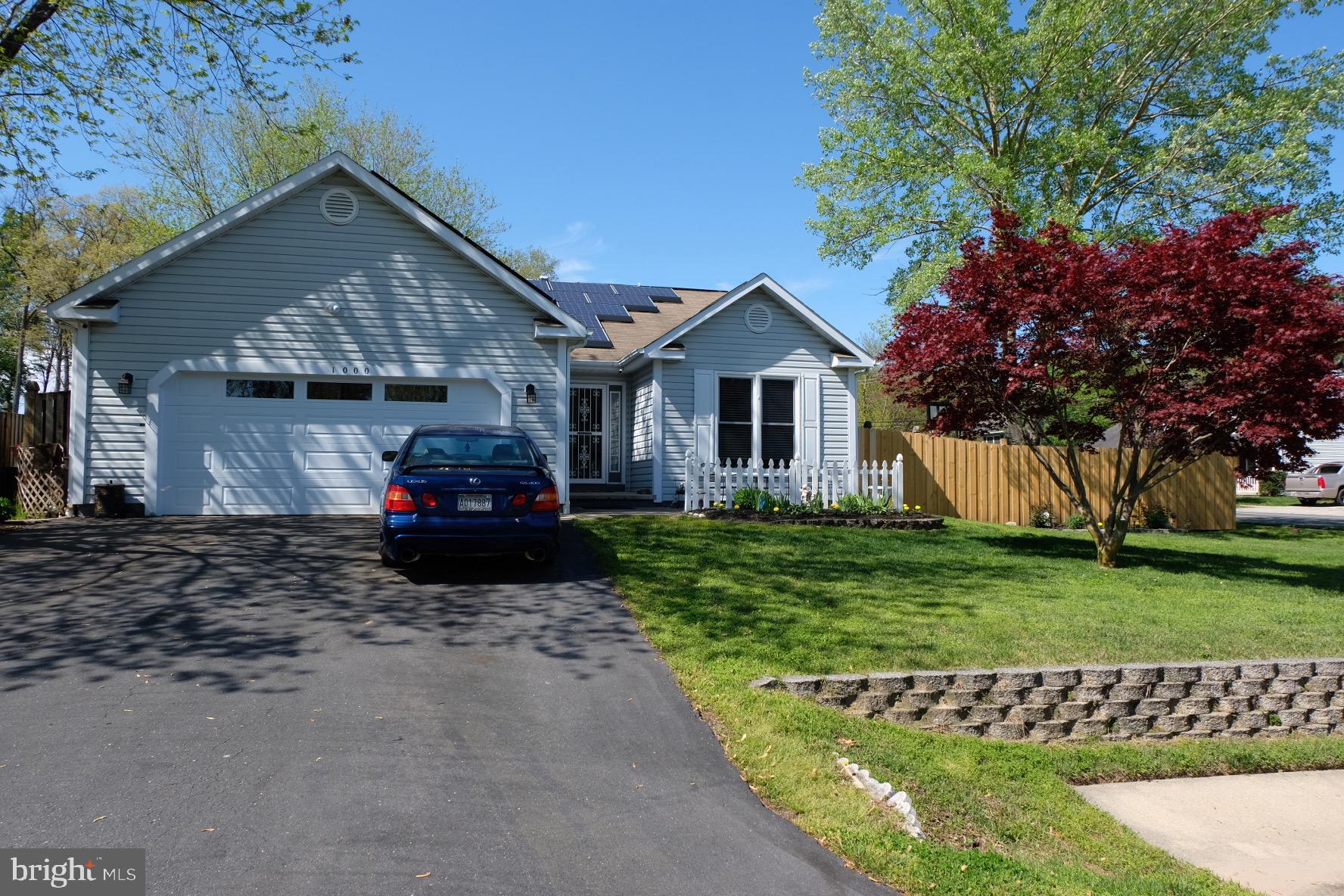 ELBRIDGE ESTATES - Residential Lease