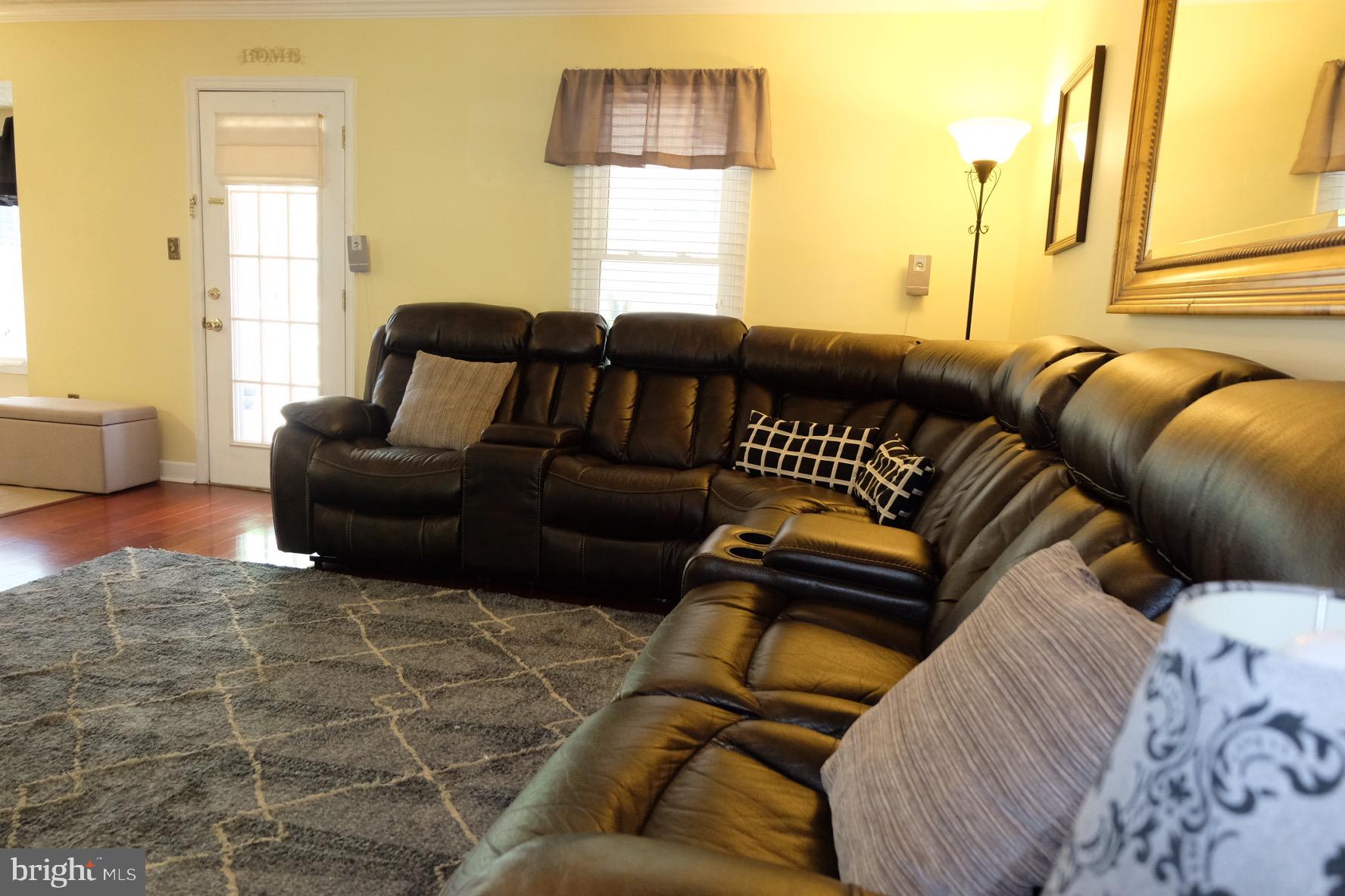 ELBRIDGE ESTATES - Residential Lease