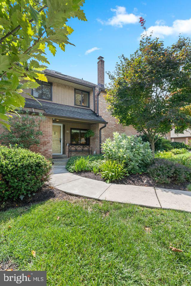 305 PAOLI WOODS DRIVE