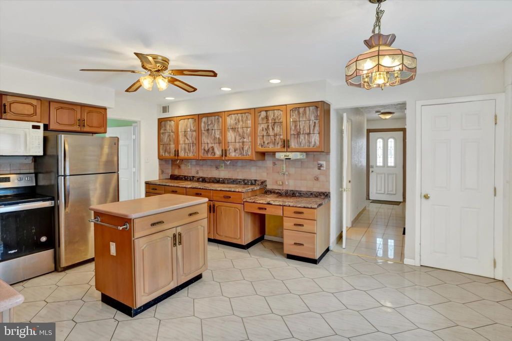 Photo of 1369 School Lane, BENSALEM, PA 19020 (MLS # PABU2111282)