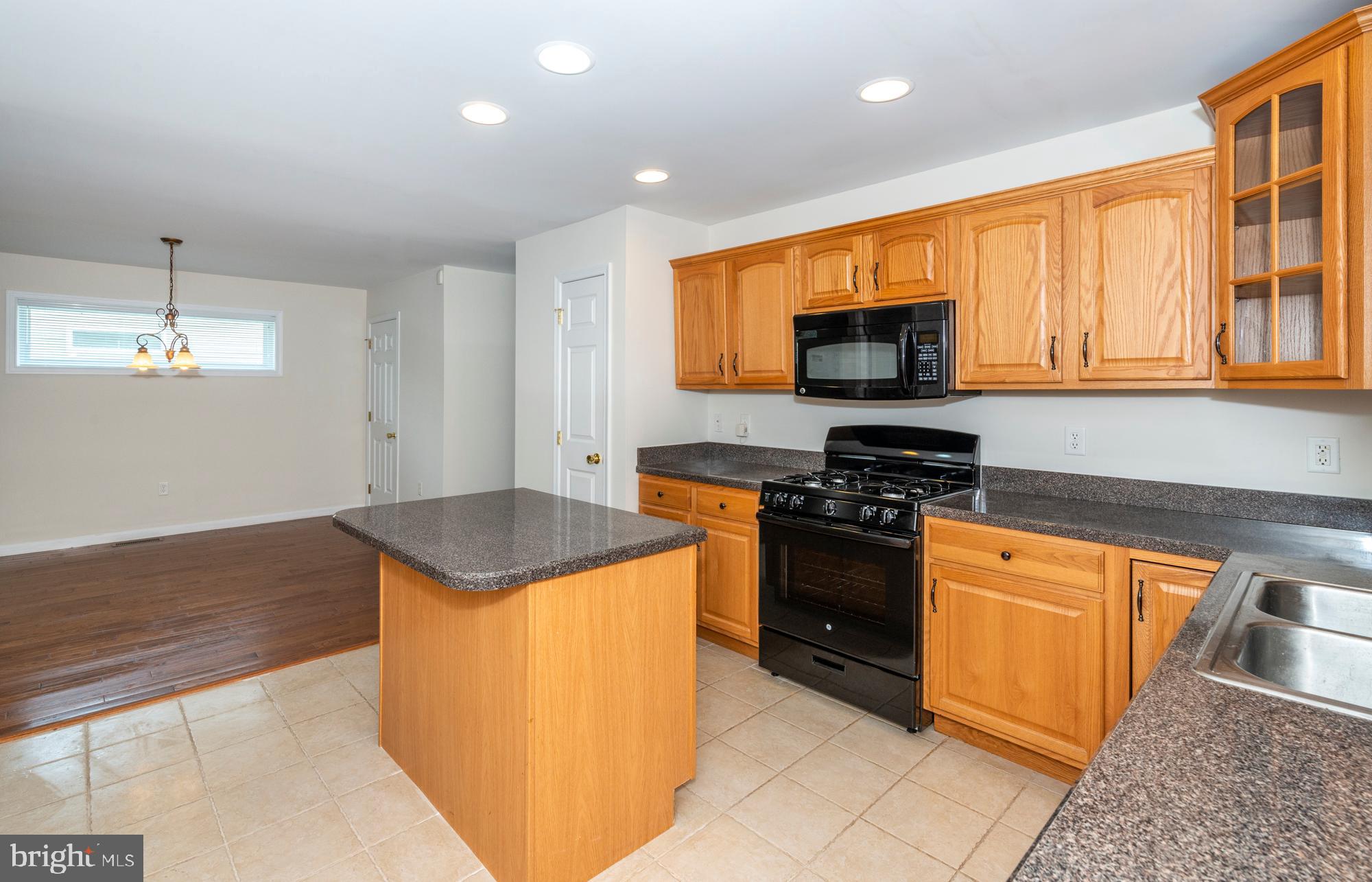 IVY RIDGE - Residential