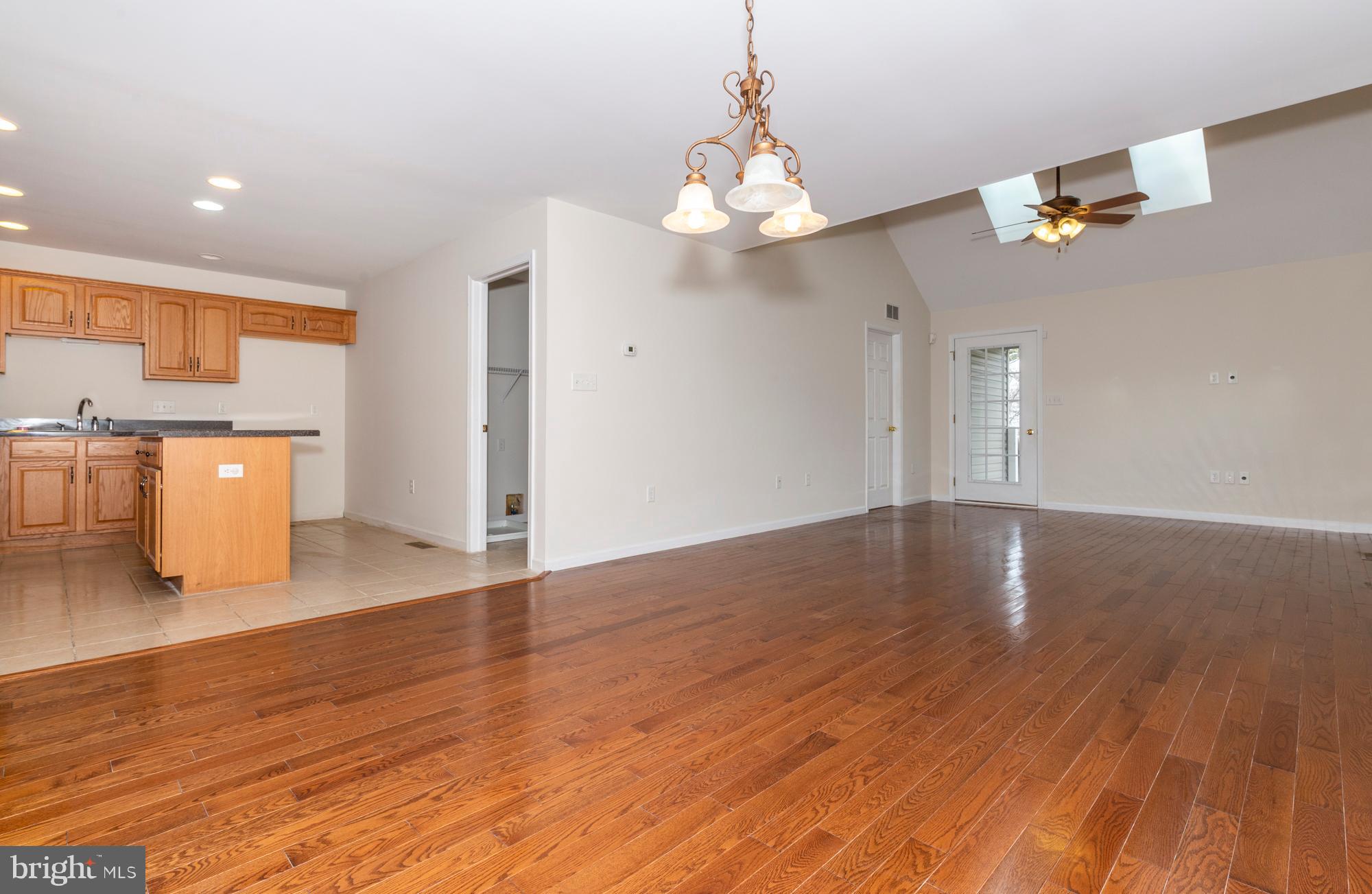 IVY RIDGE - Residential