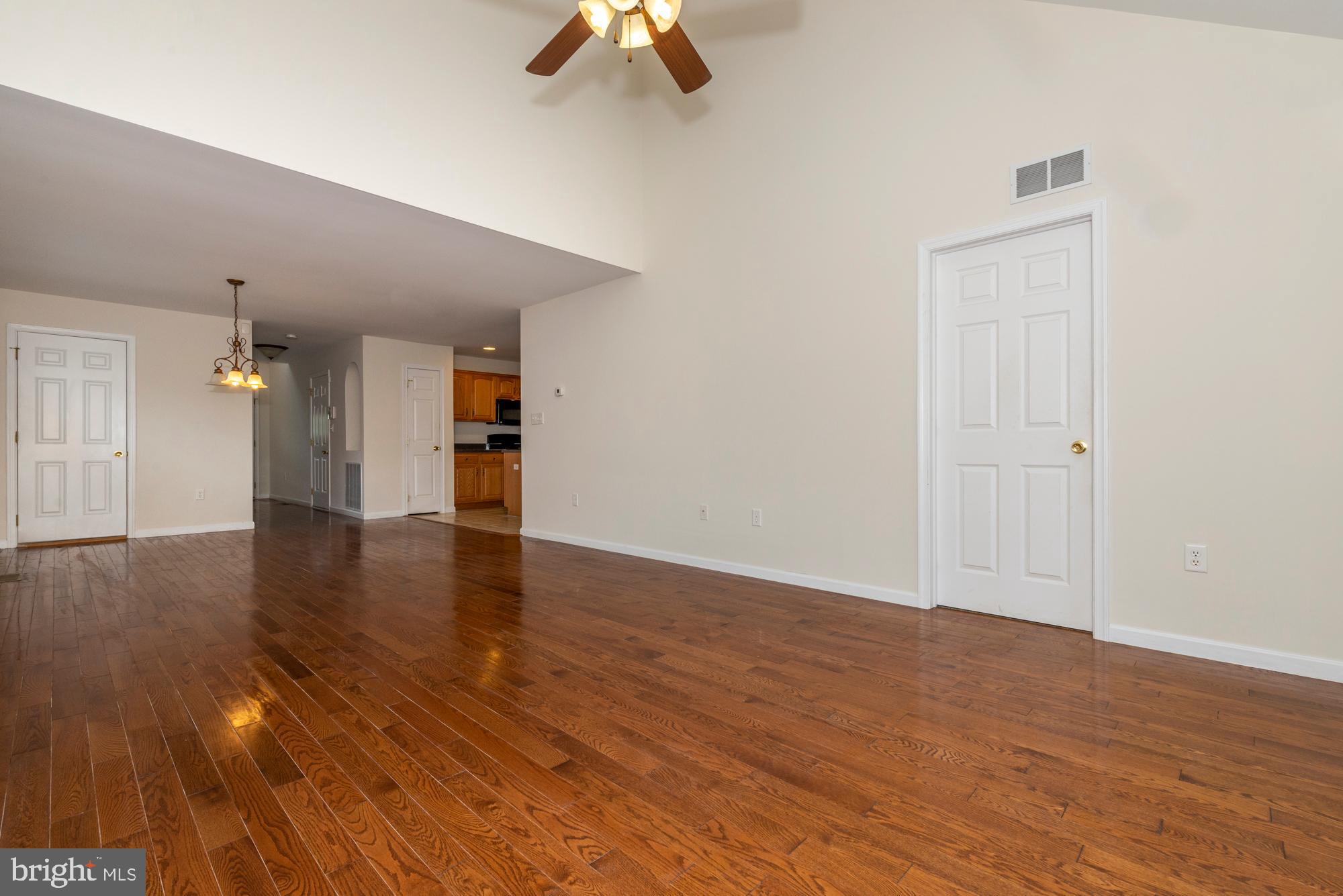 IVY RIDGE - Residential