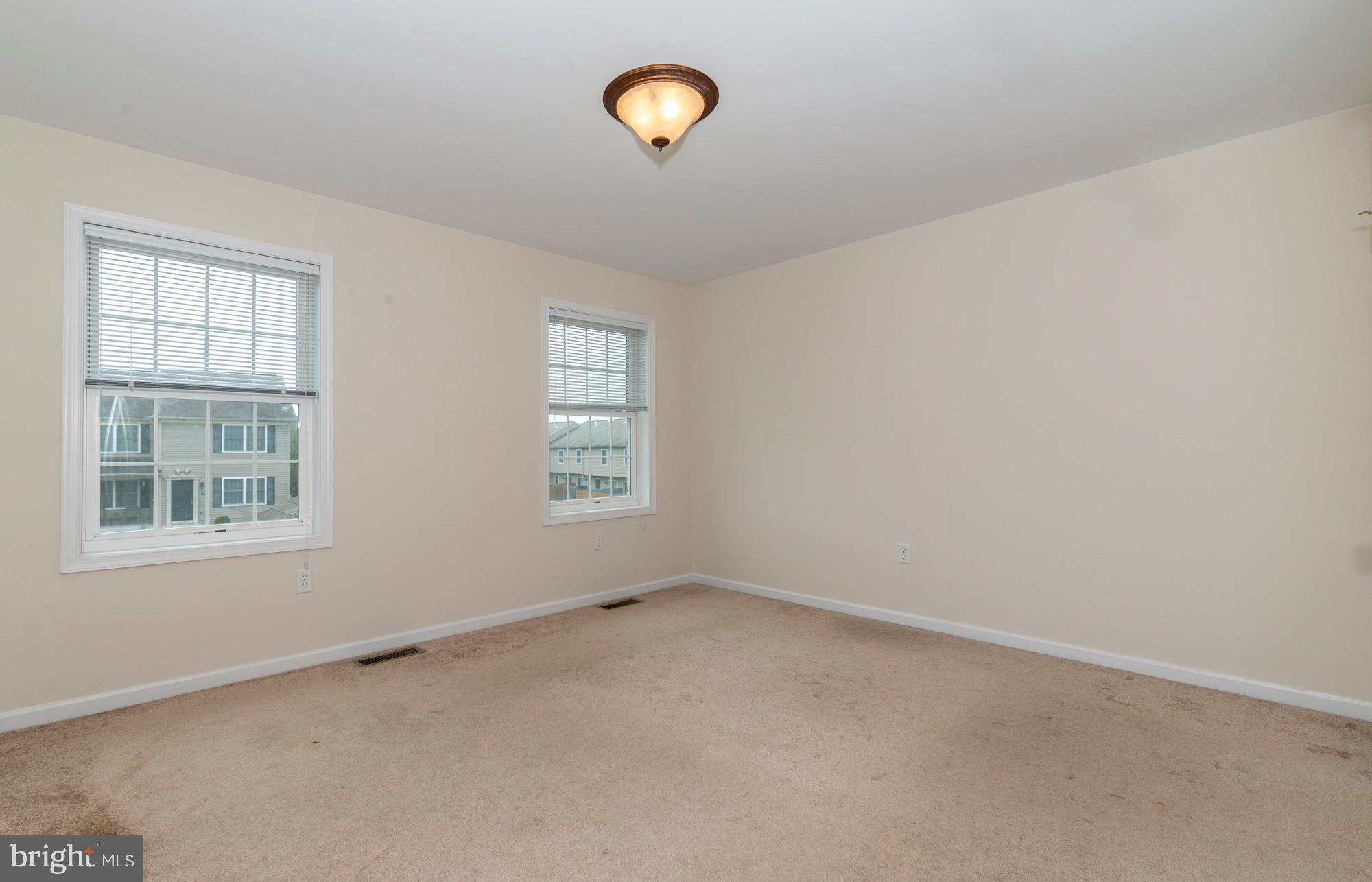 IVY RIDGE - Residential