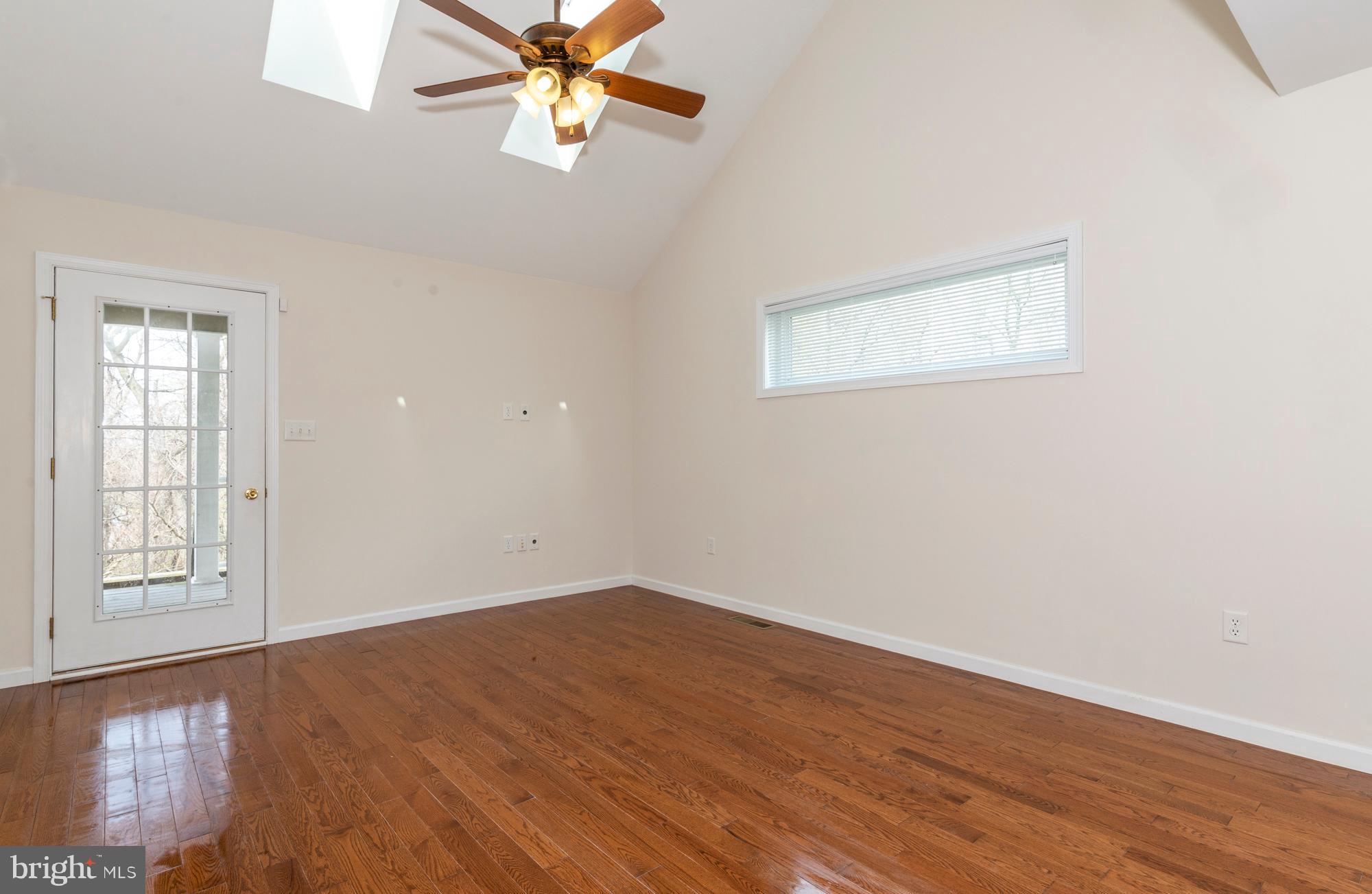 IVY RIDGE - Residential