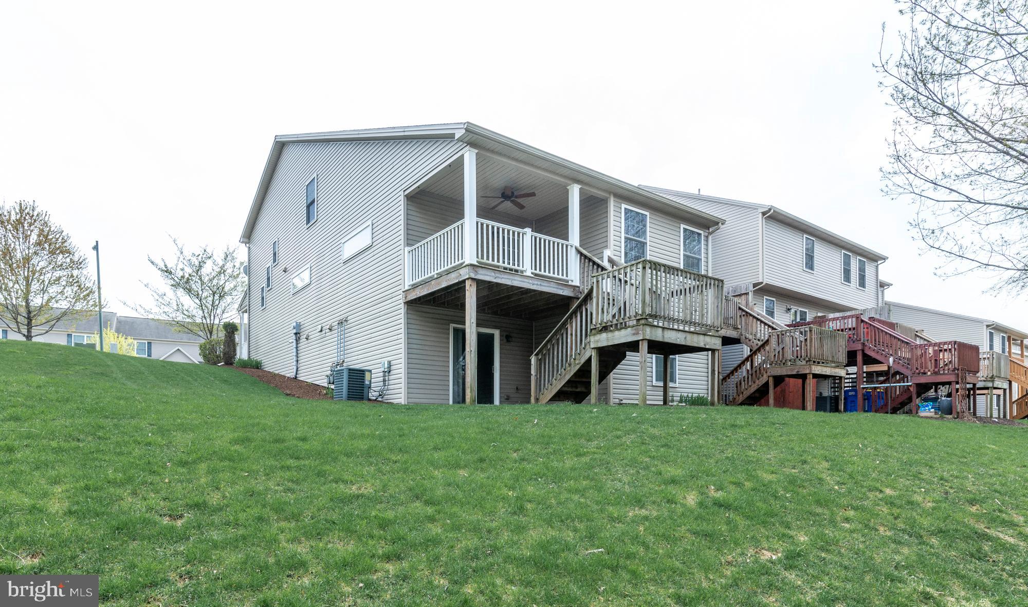 IVY RIDGE - Residential